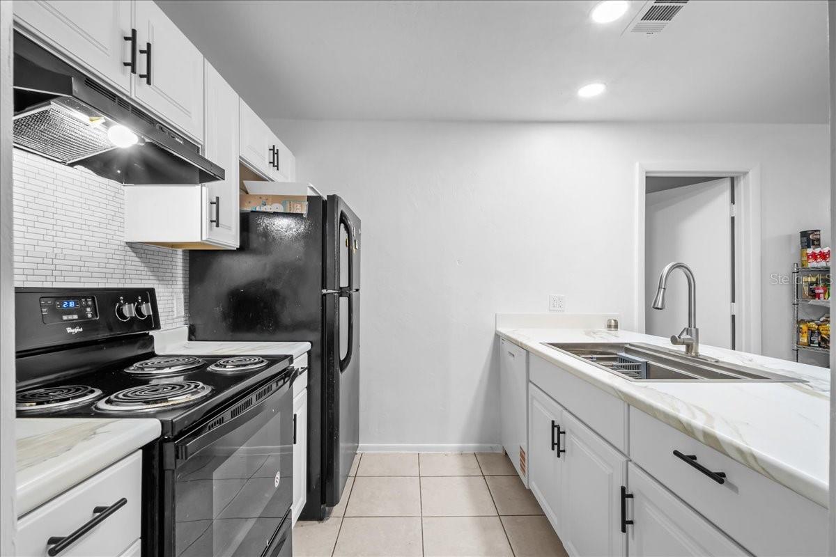 4000 23rd Unit 4-305, Gainesville, FL 32608