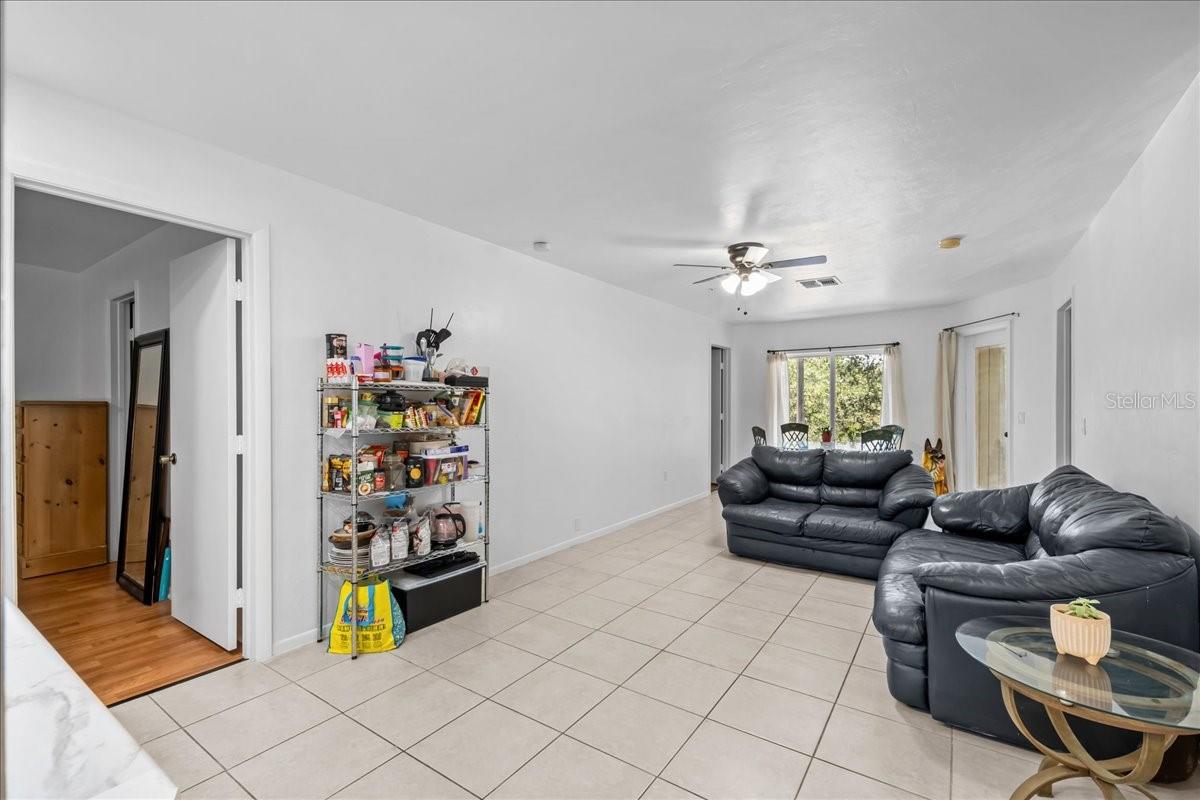 4000 23rd Unit 4-305, Gainesville, FL 32608
