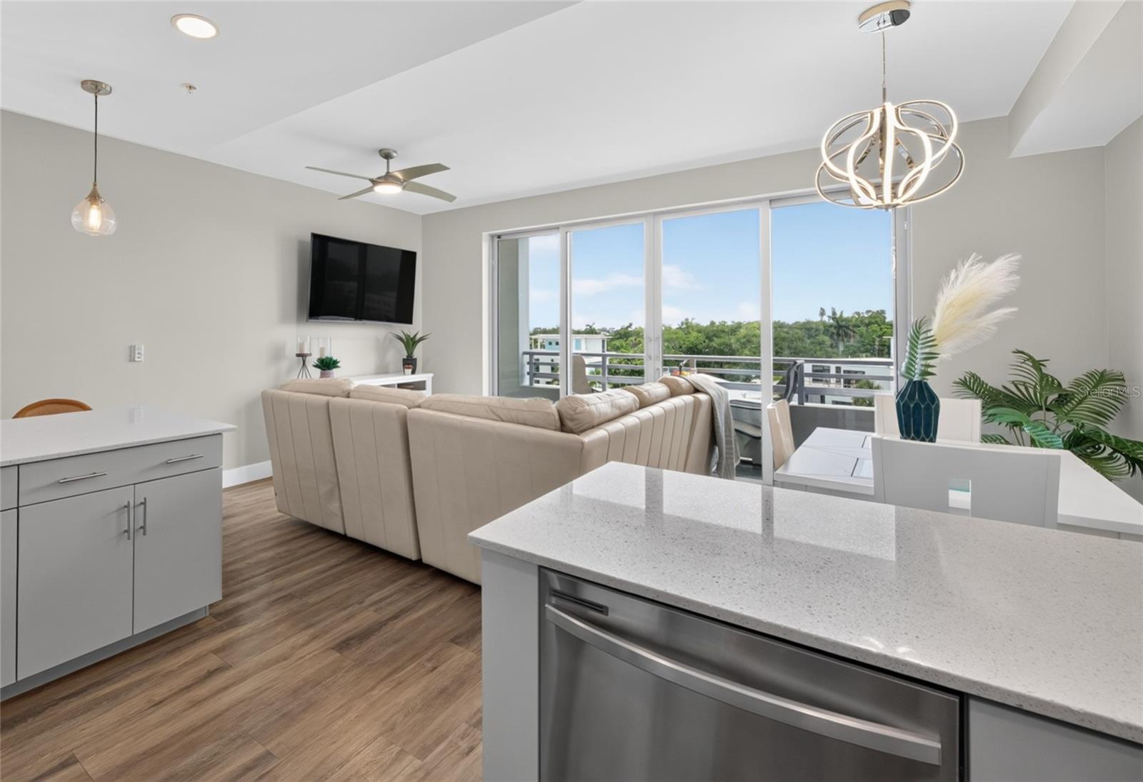 1709 Tamiami Unit 505, Sarasota, FL 34234