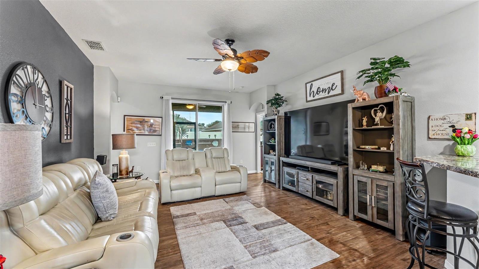 1053 Krenson Woods, Lakeland, FL 33813