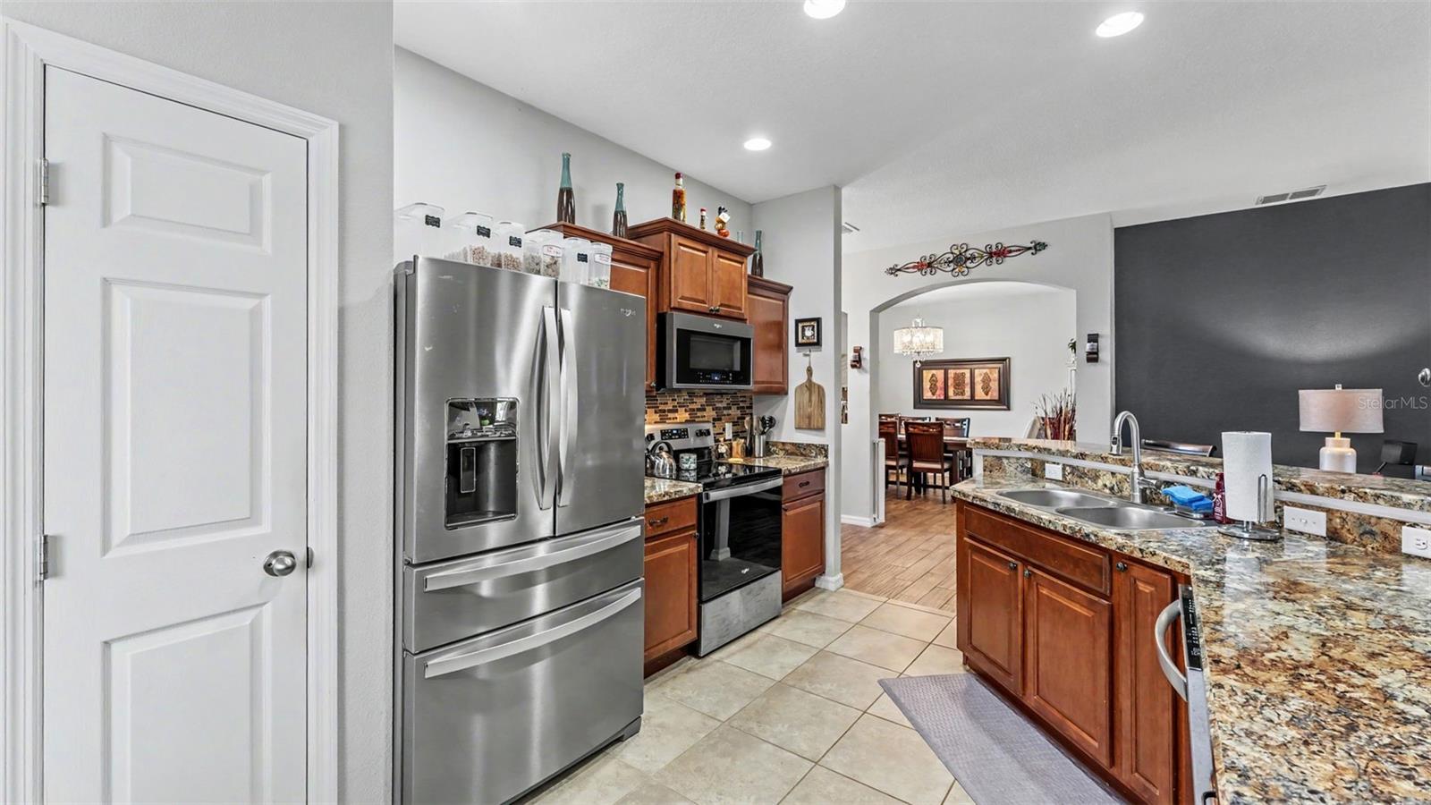 1053 Krenson Woods, Lakeland, FL 33813