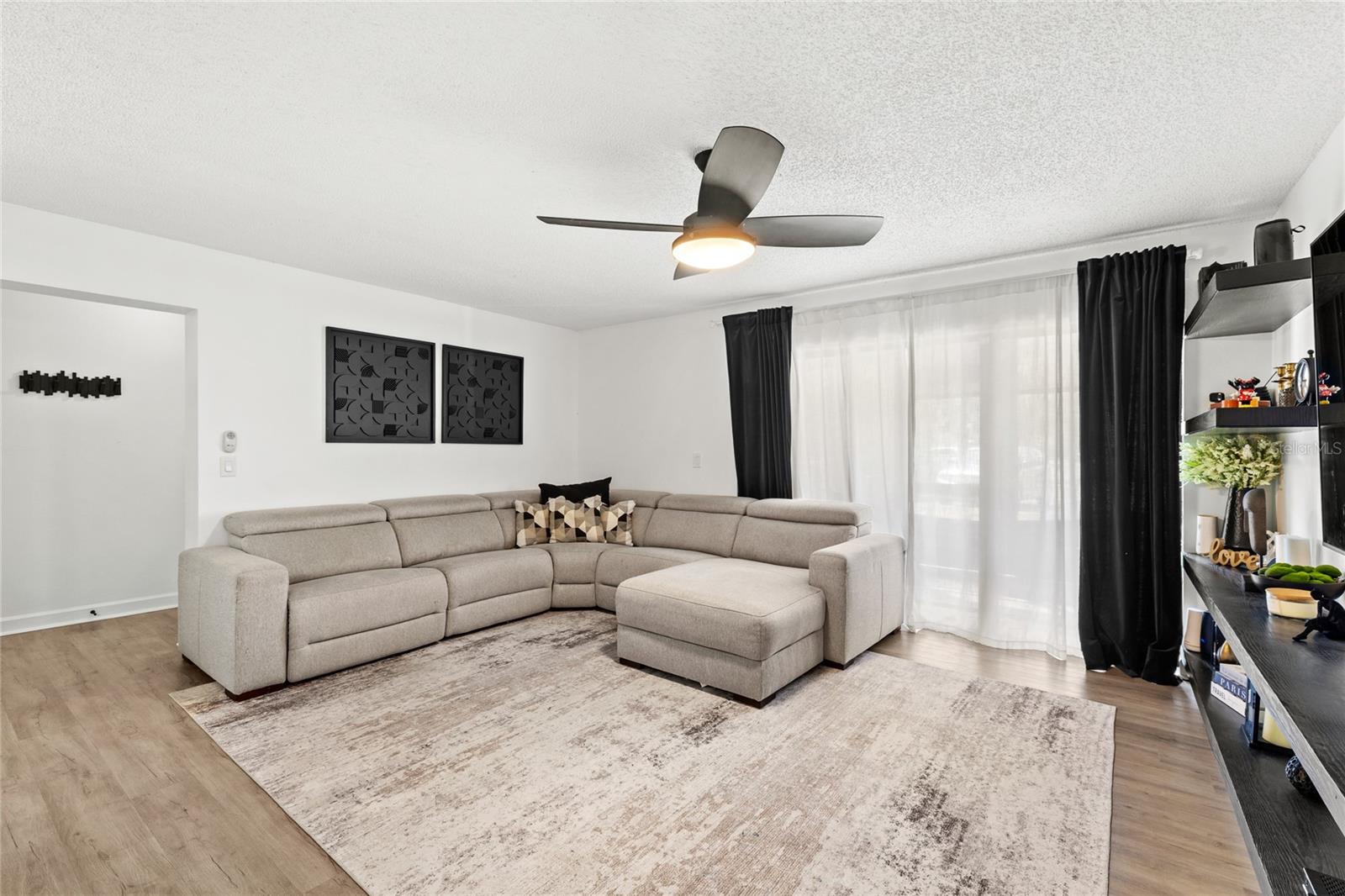 2485 Lakeway Branch Unit 2105, Orlando, FL 32839