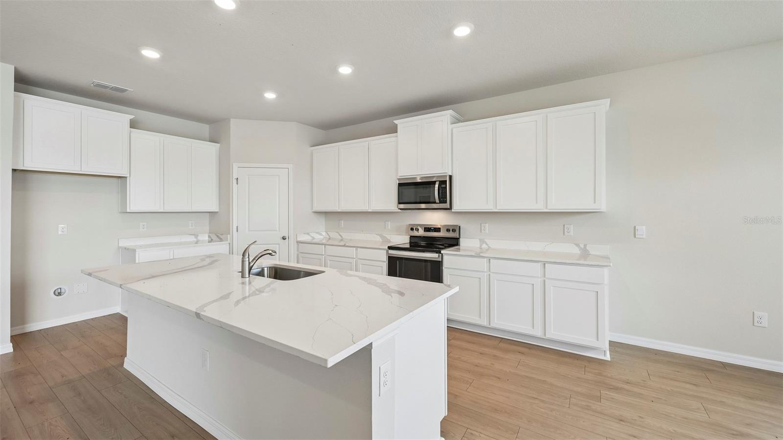 10429 Woodland Garden, Parrish, FL 34219