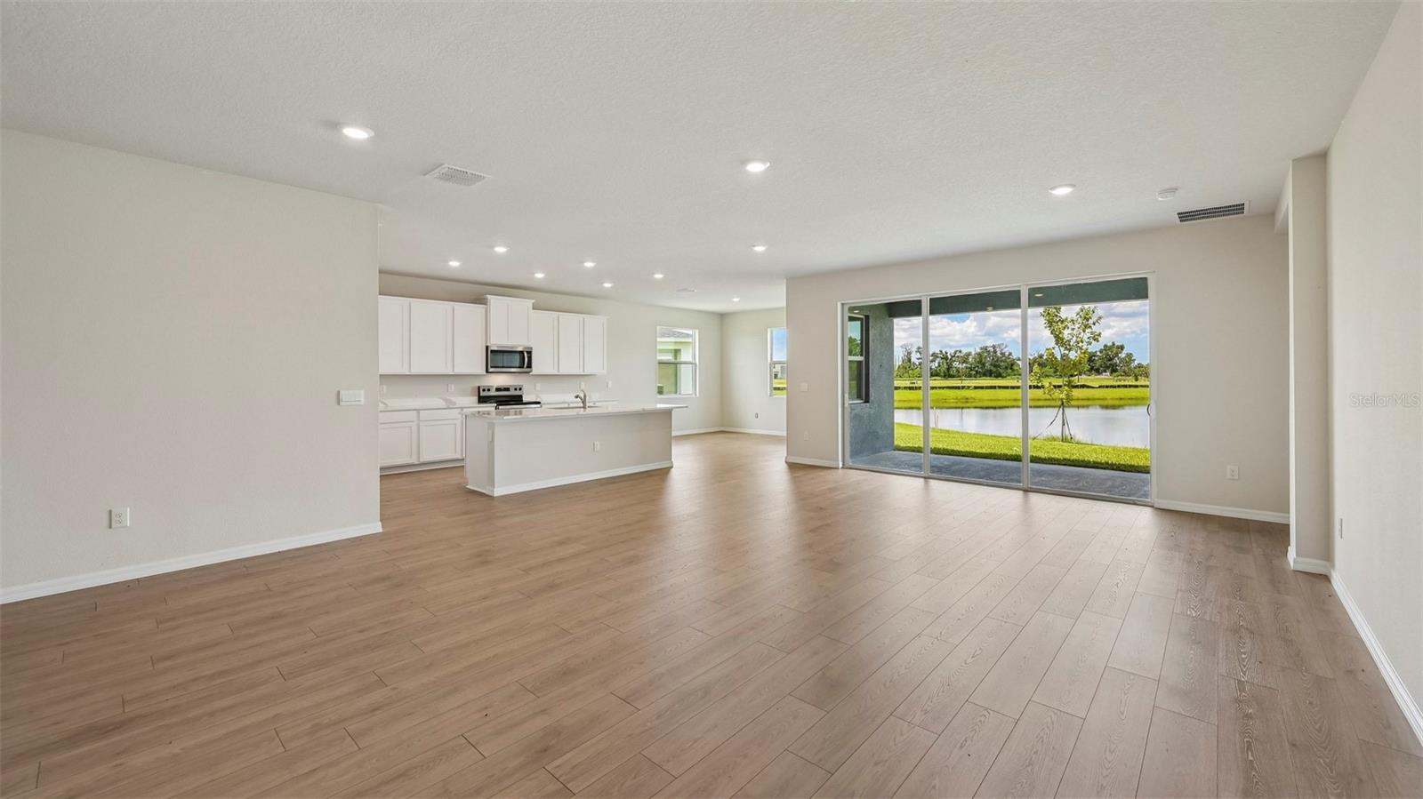 10429 Woodland Garden, Parrish, FL 34219