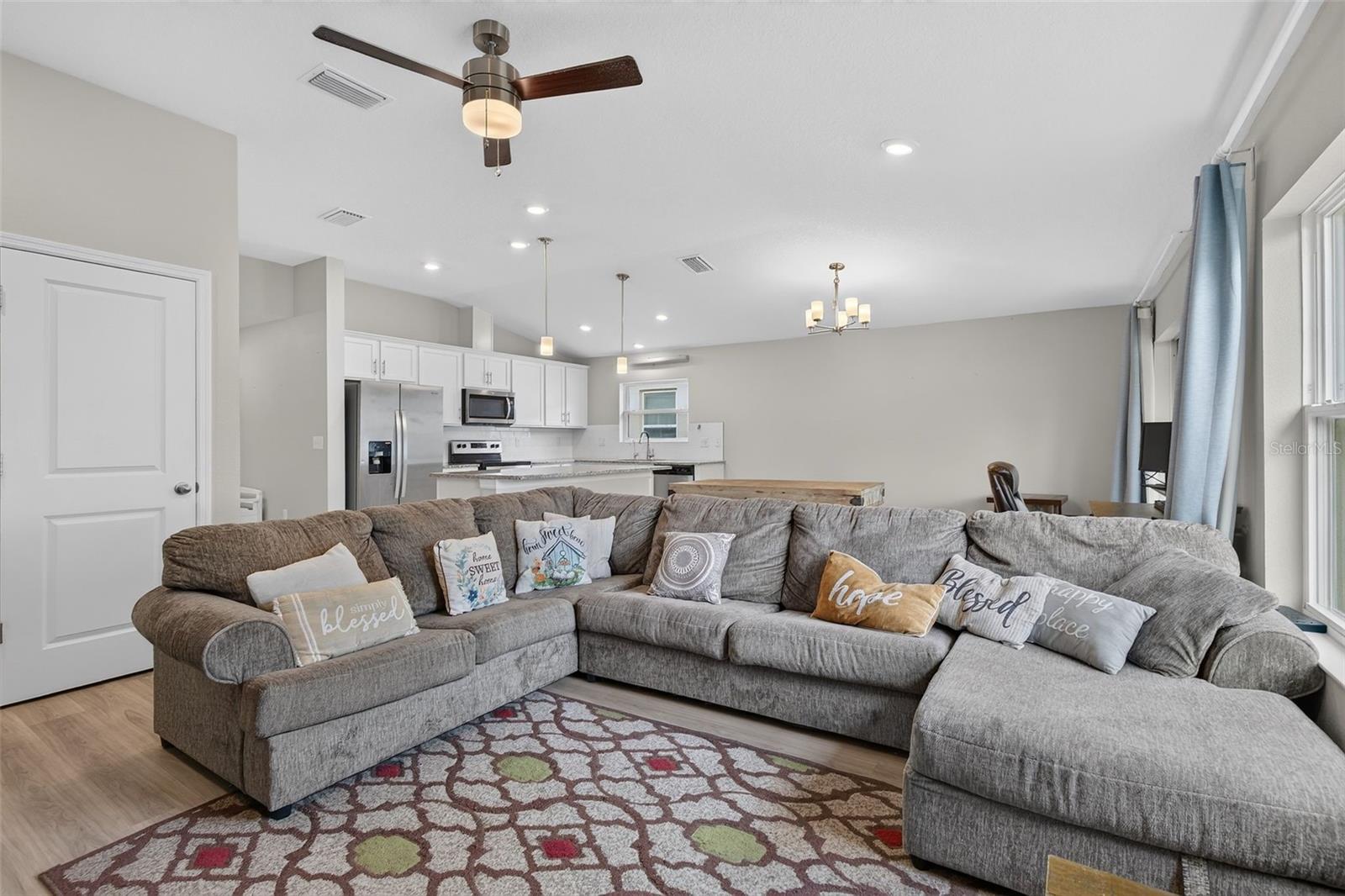 9972 Mesic Woods, Seffner, FL 33584