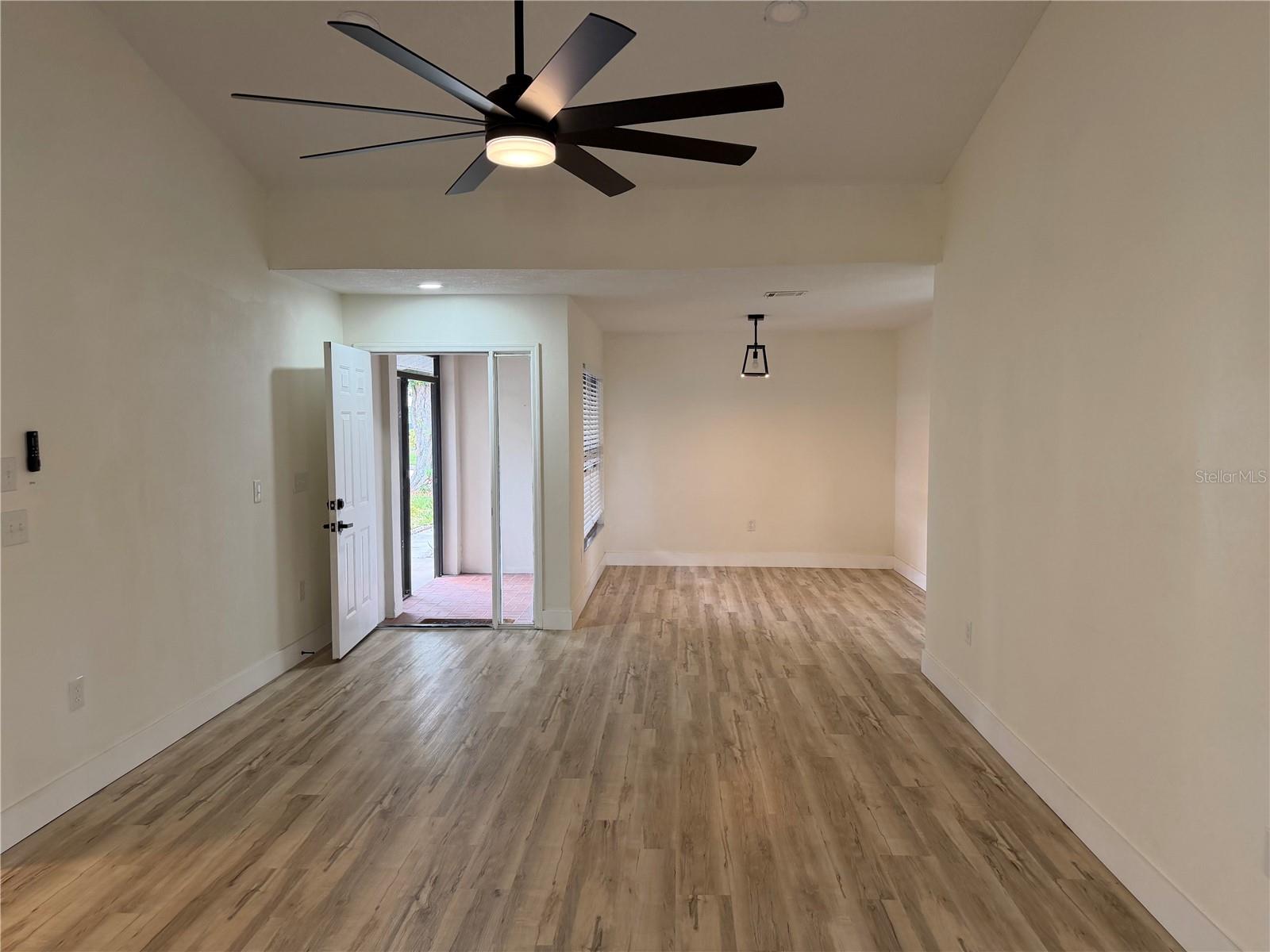 339 Pembroke Unit 228, Venice, FL 34293