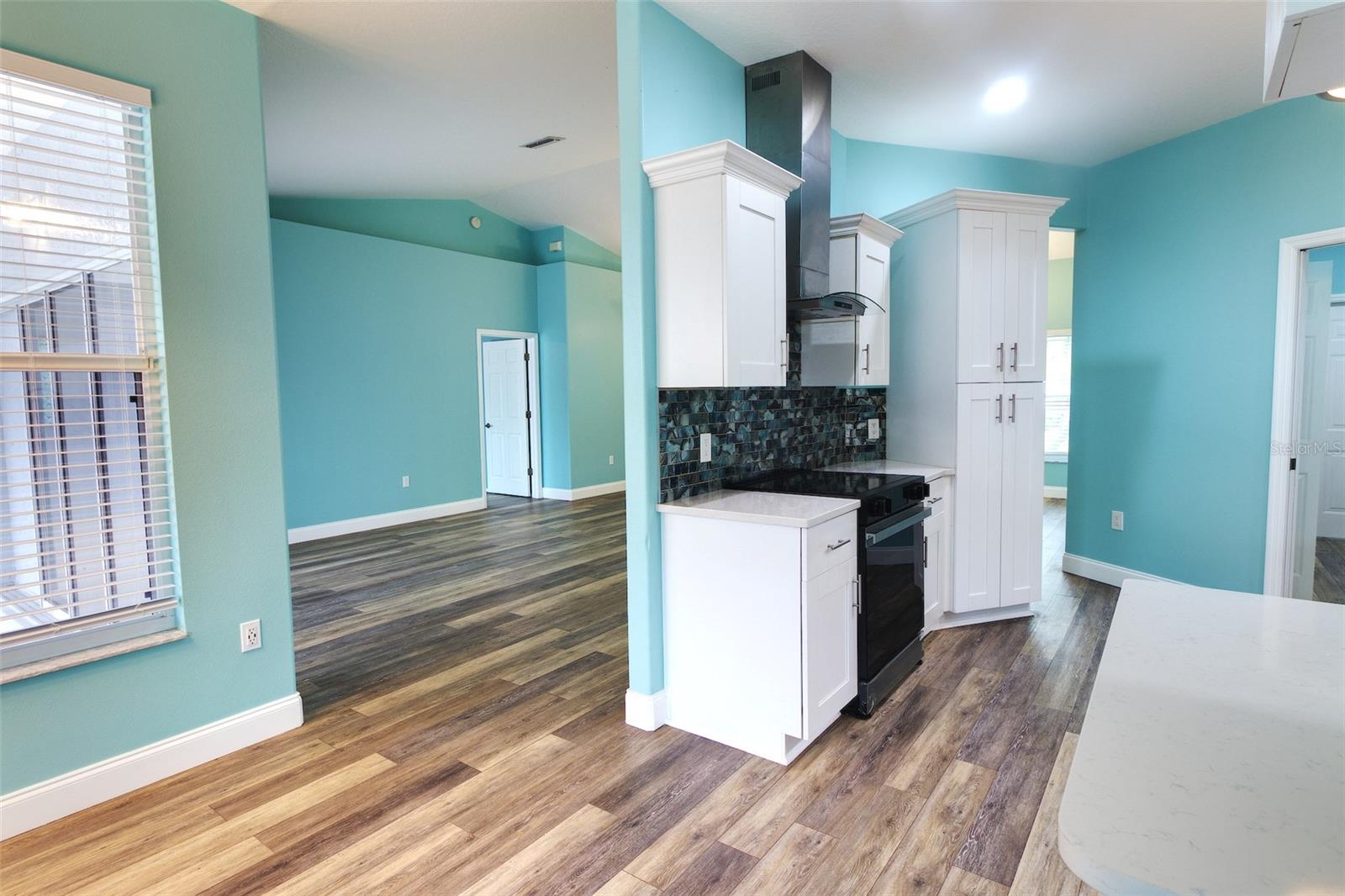 6734 60th Street, Palmetto, FL 34221