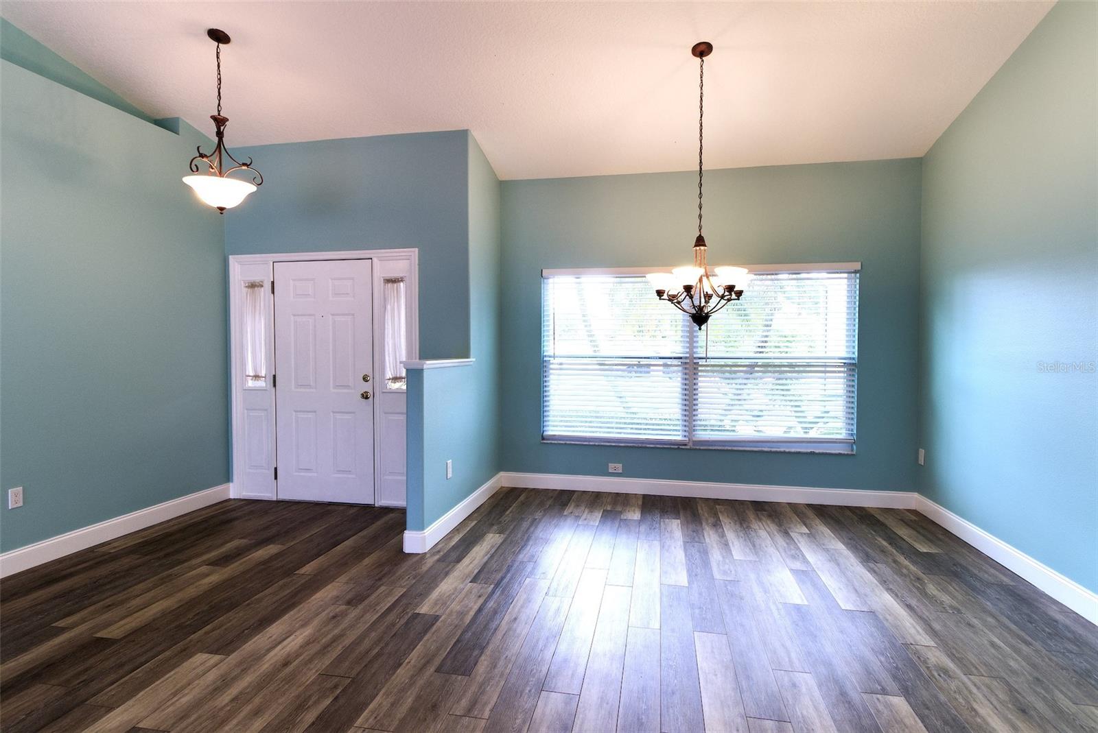 6734 60th Street, Palmetto, FL 34221
