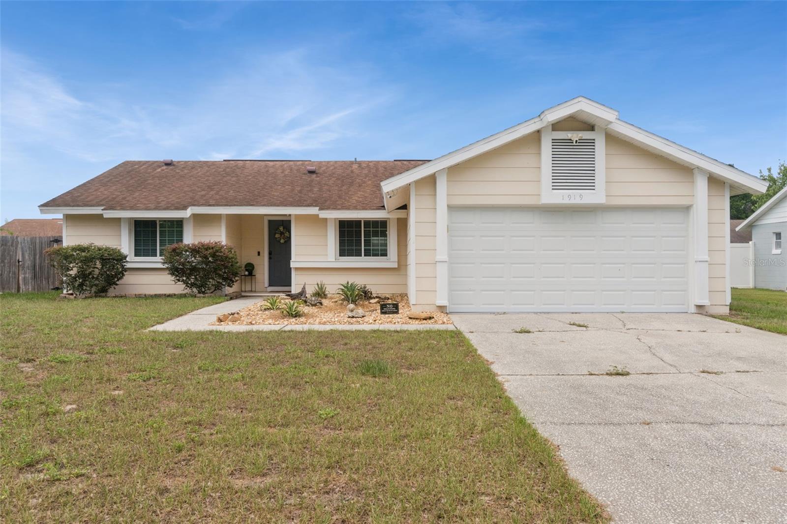 1919 Deanna, Apopka, FL 32703