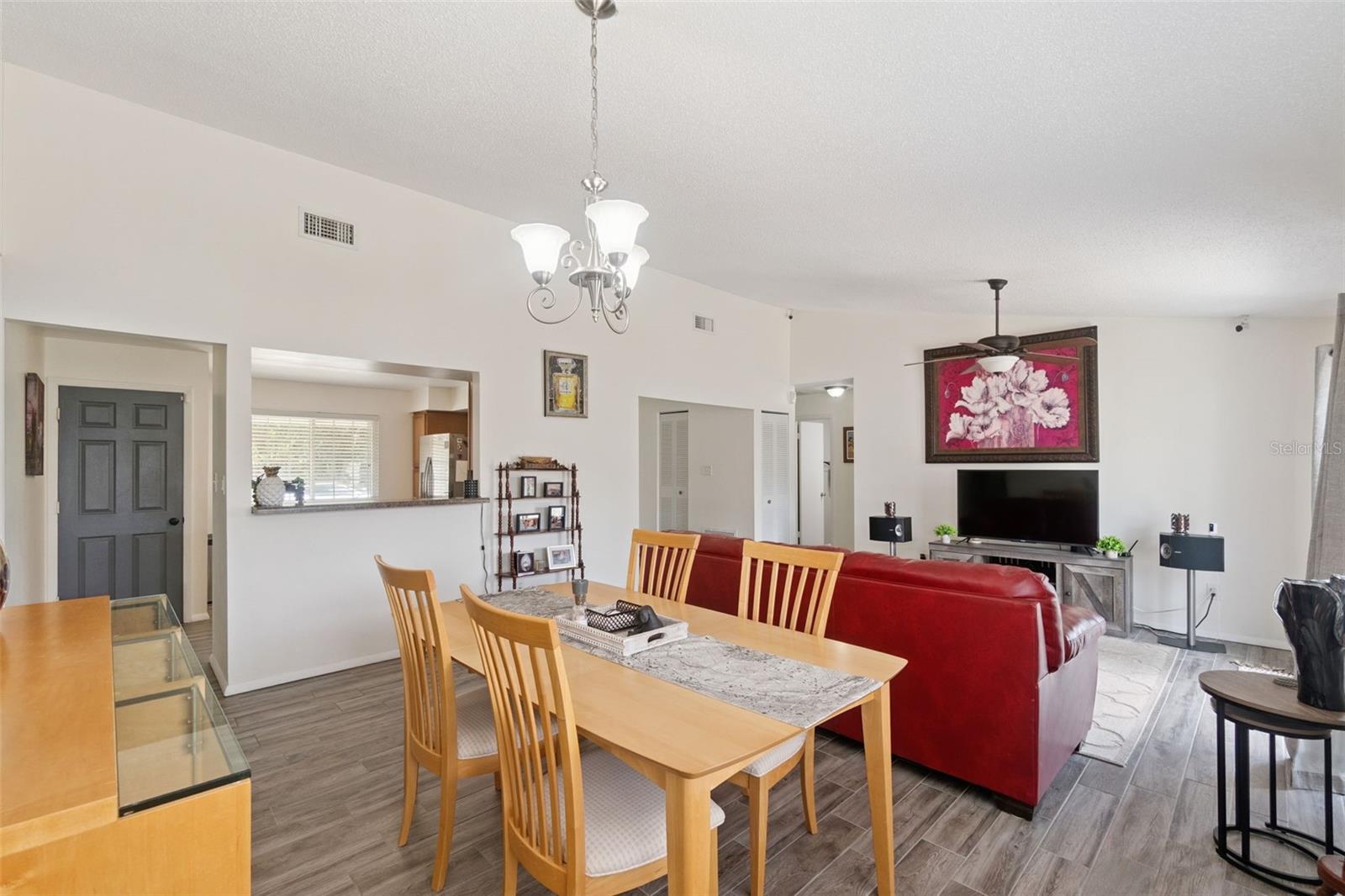 1919 Deanna, Apopka, FL 32703
