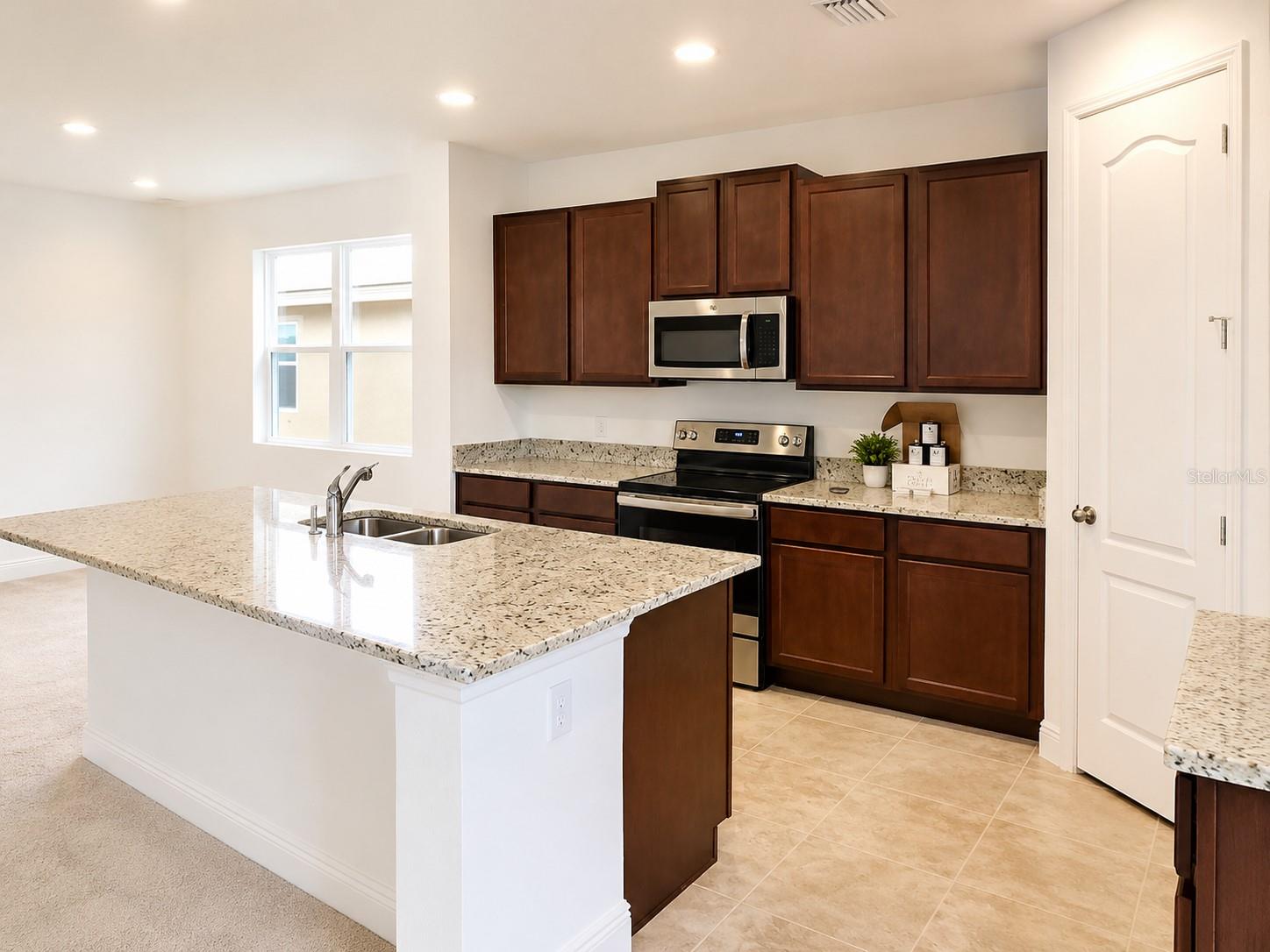 4932 Olivia, St Cloud, FL 34772