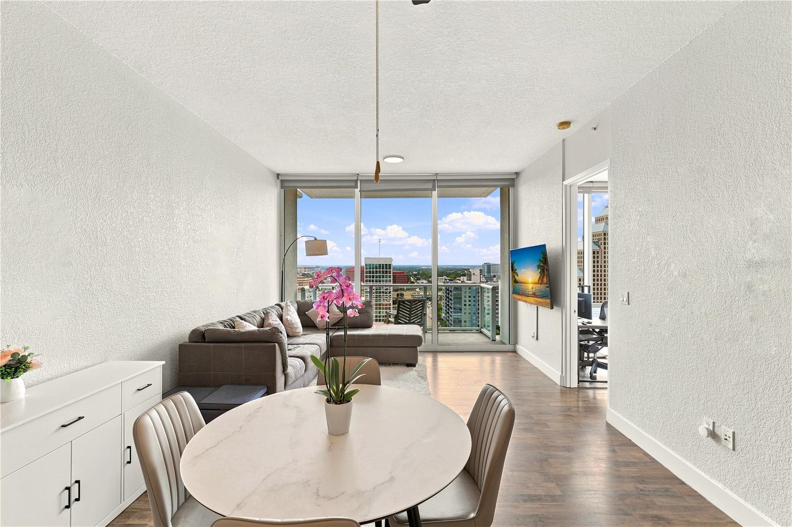 150 Robinson Unit 1810, Orlando, FL 32801