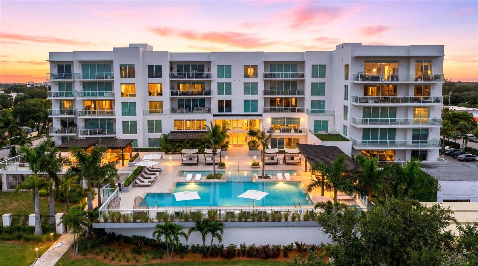 1020 Sunset Point Unit 601, Clearwater, FL 33755