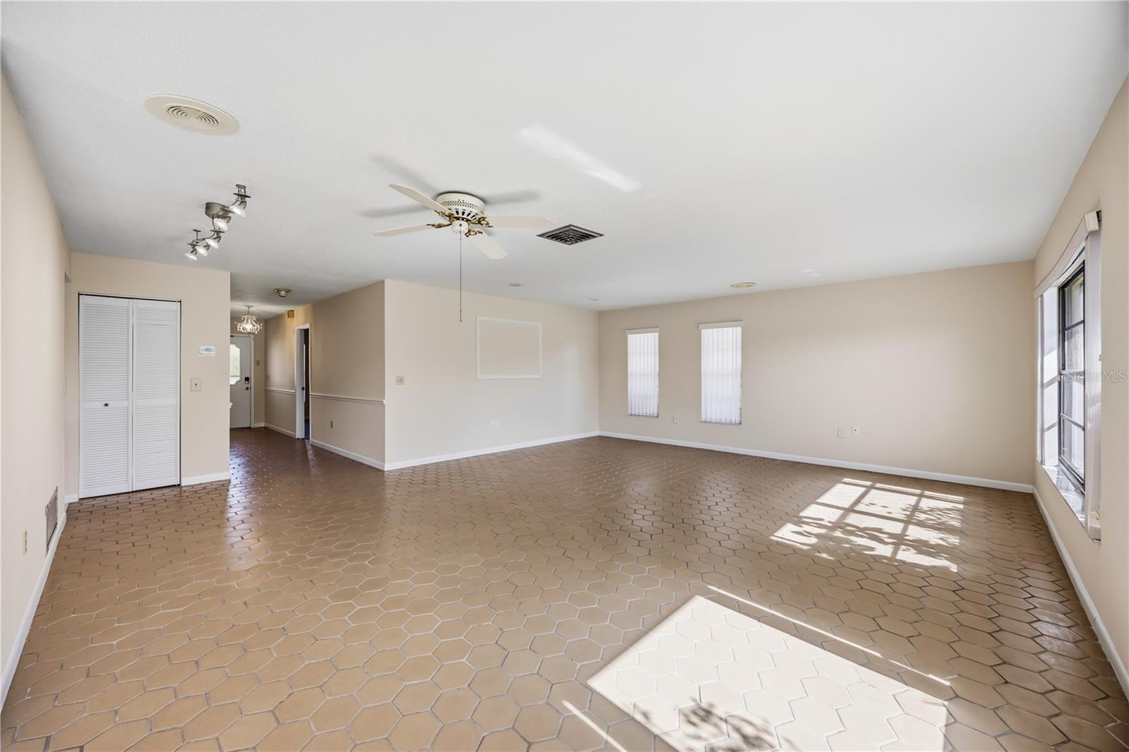 849 Senda Plata Unit 15, Venice, FL 34293