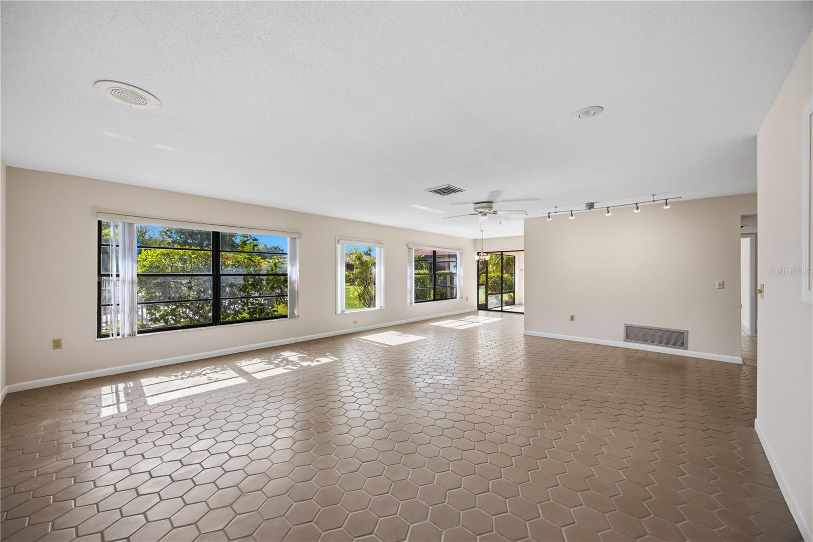 849 Senda Plata Unit 15, Venice, FL 34293