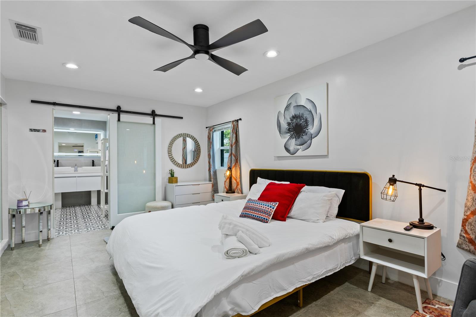 6822 Wall, Tampa, FL 33616
