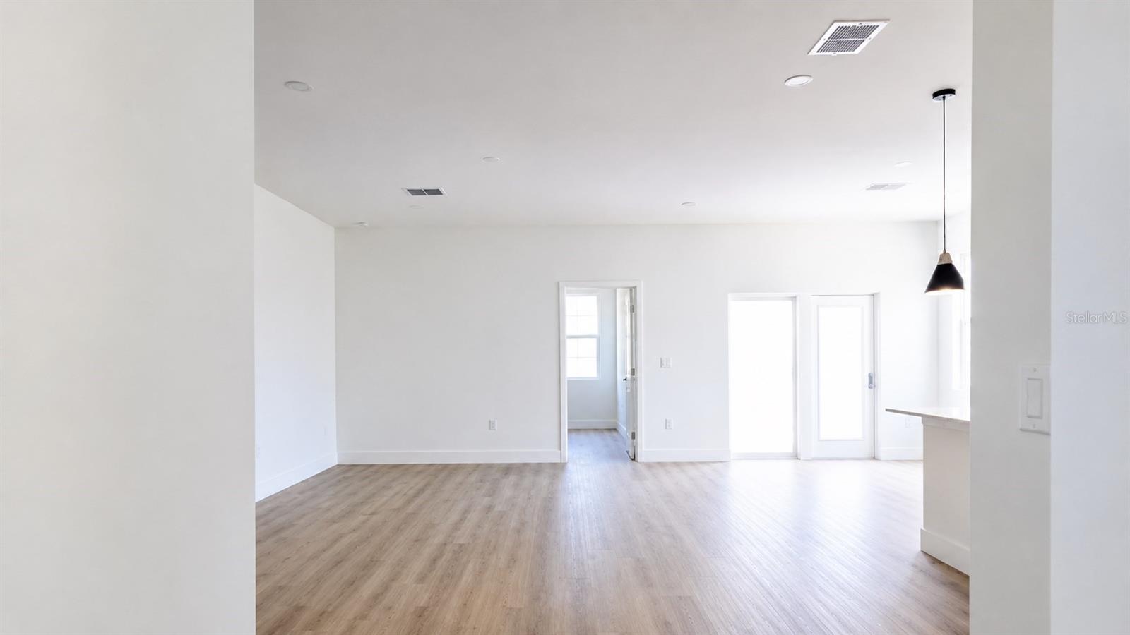 980 Tahiti, Palm Bay, FL 32909