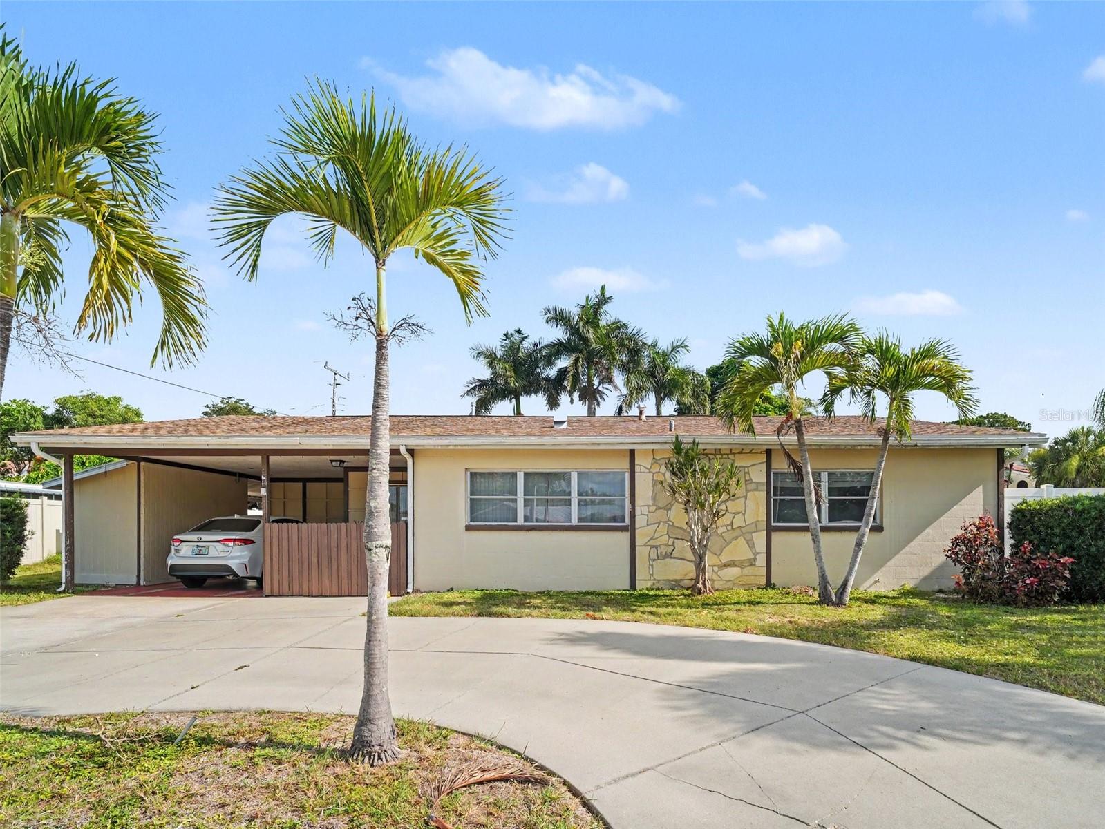 3103 Bayshore Gardens, Bradenton, FL 34207