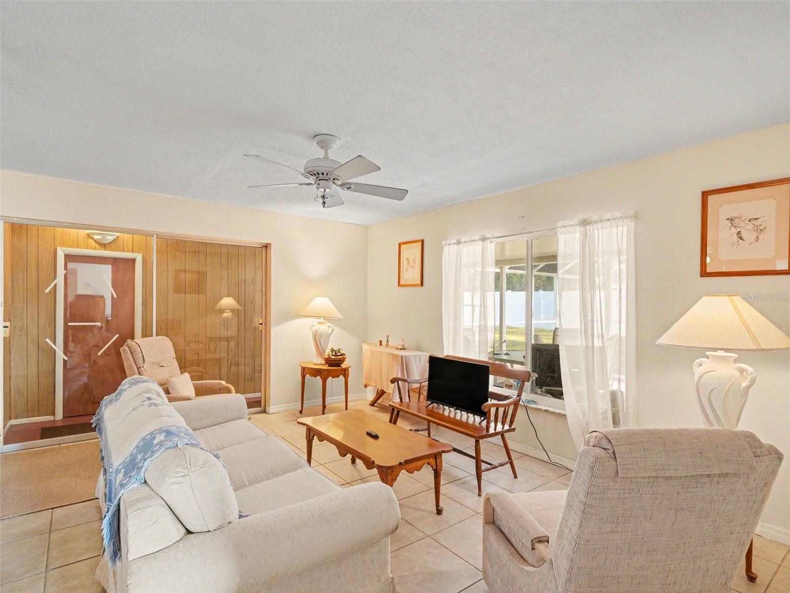 3103 Bayshore Gardens, Bradenton, FL 34207