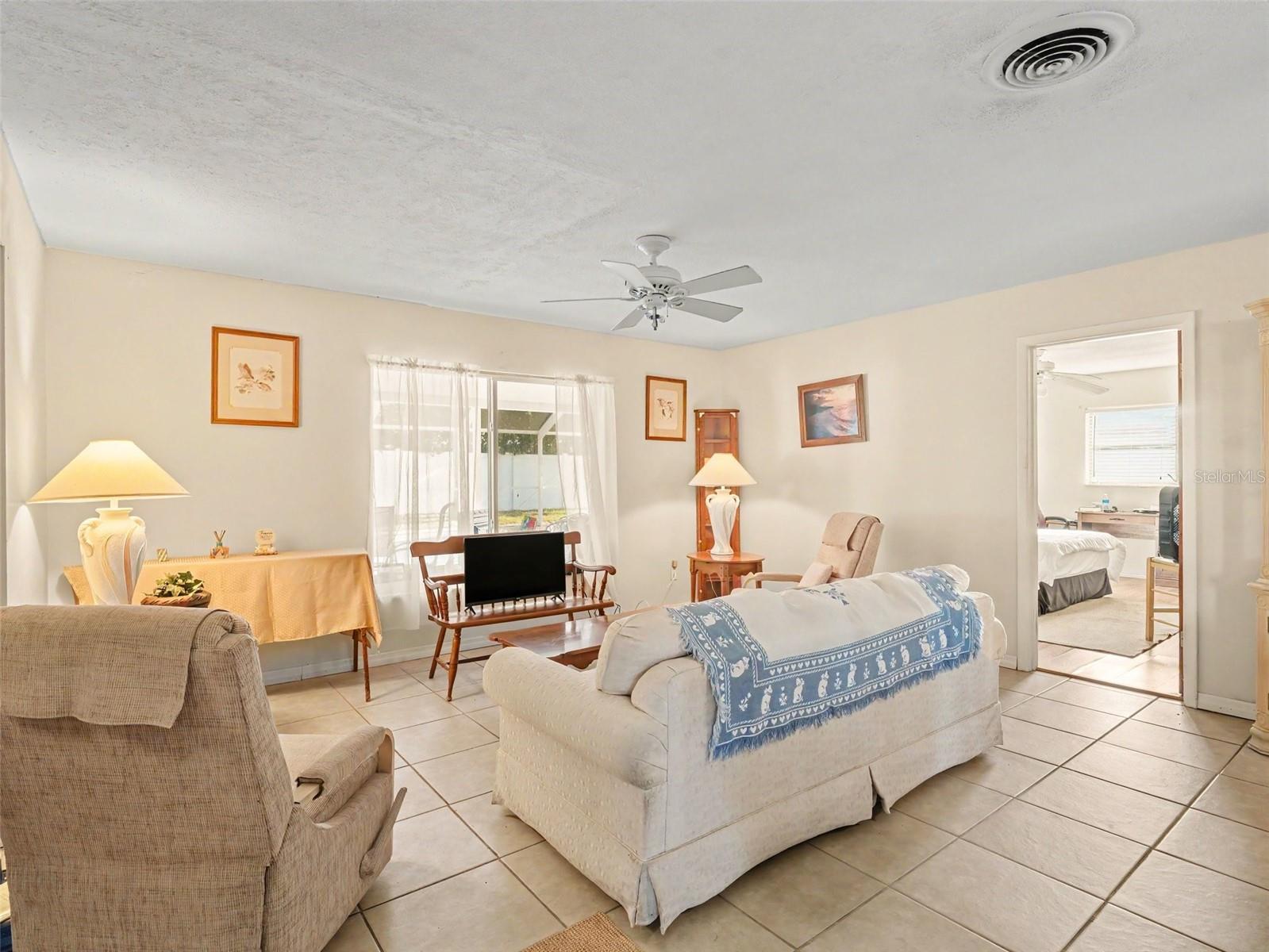 3103 Bayshore Gardens, Bradenton, FL 34207