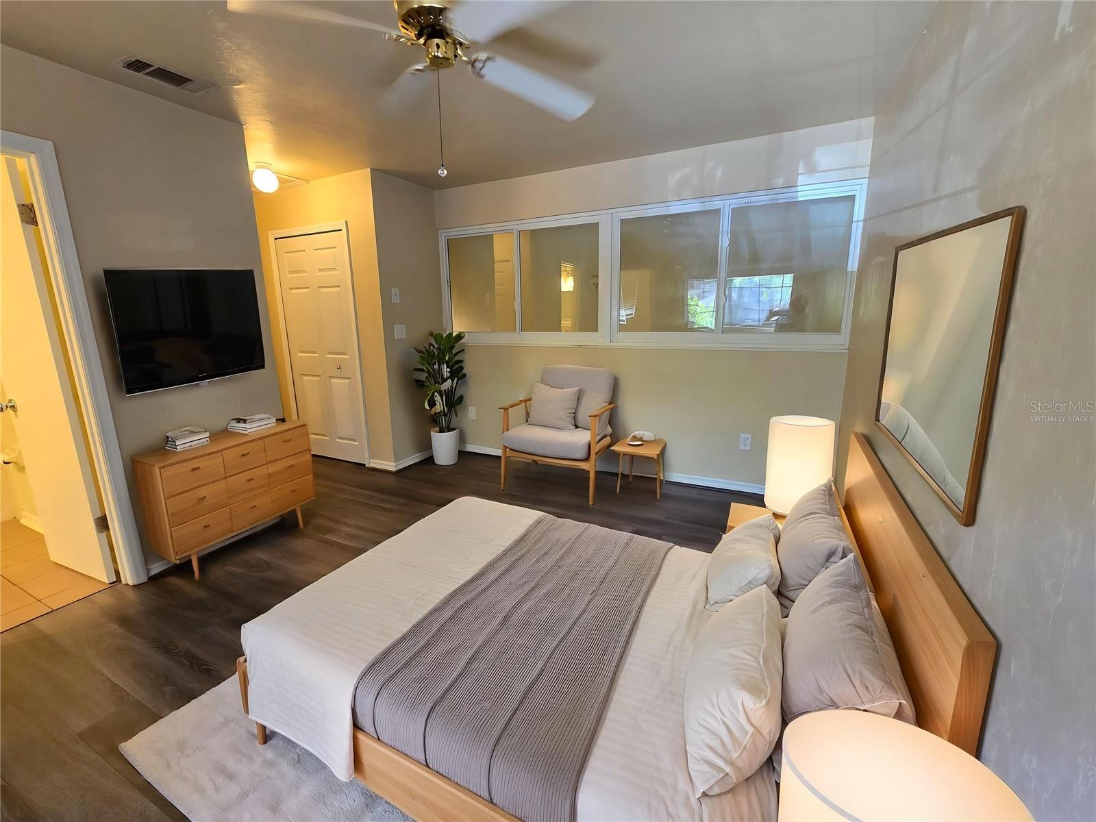842 55th, Gainesville, FL 32607