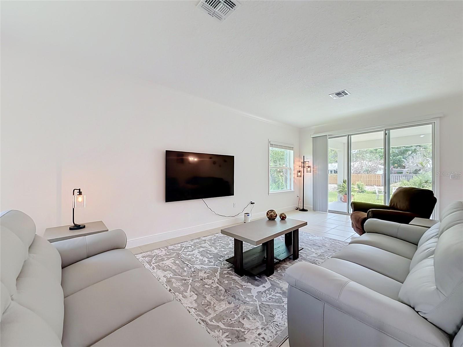 1342 Camas, Palm Bay, FL 32907