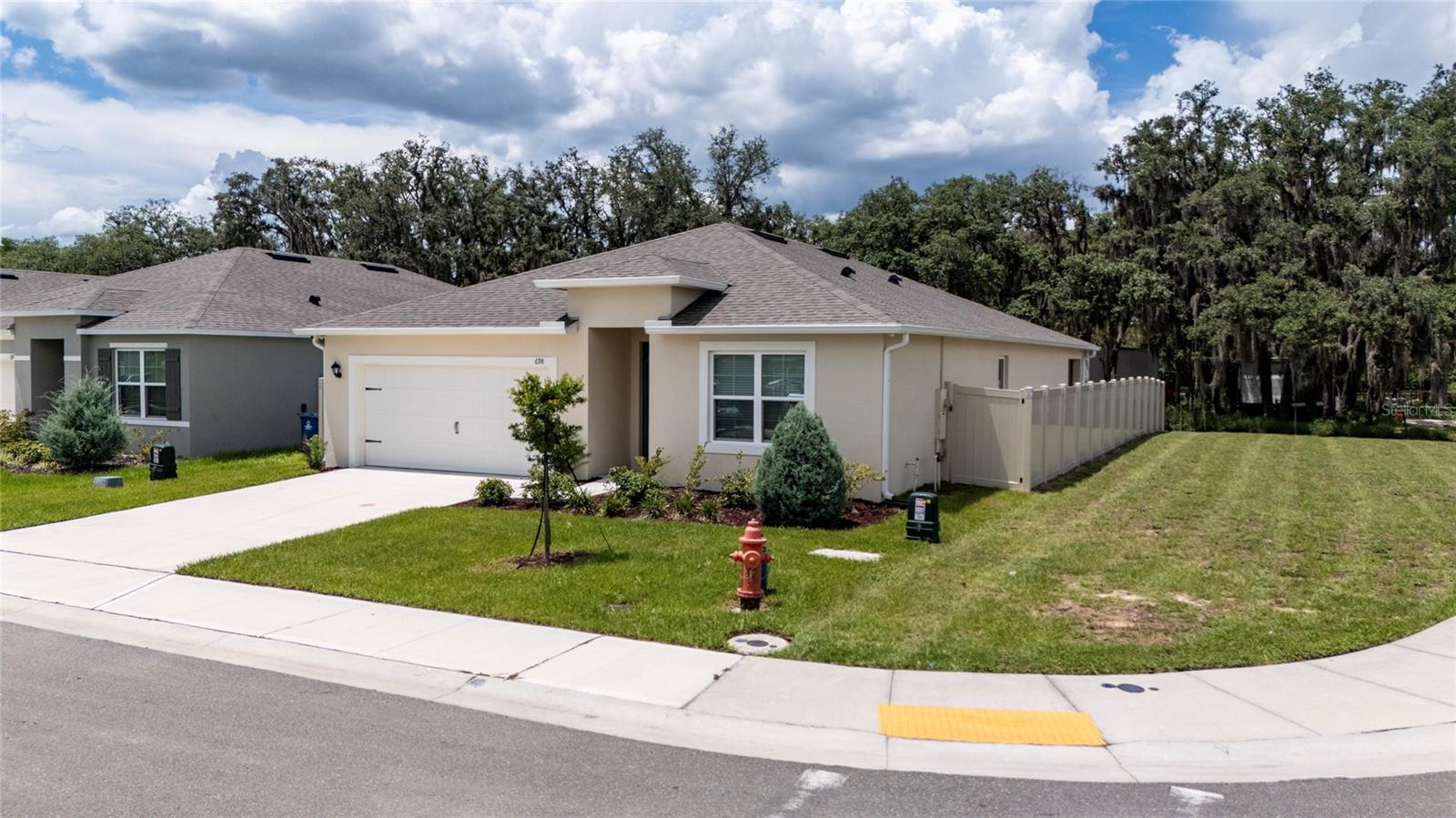 698 Park Place, Davenport, FL 33837
