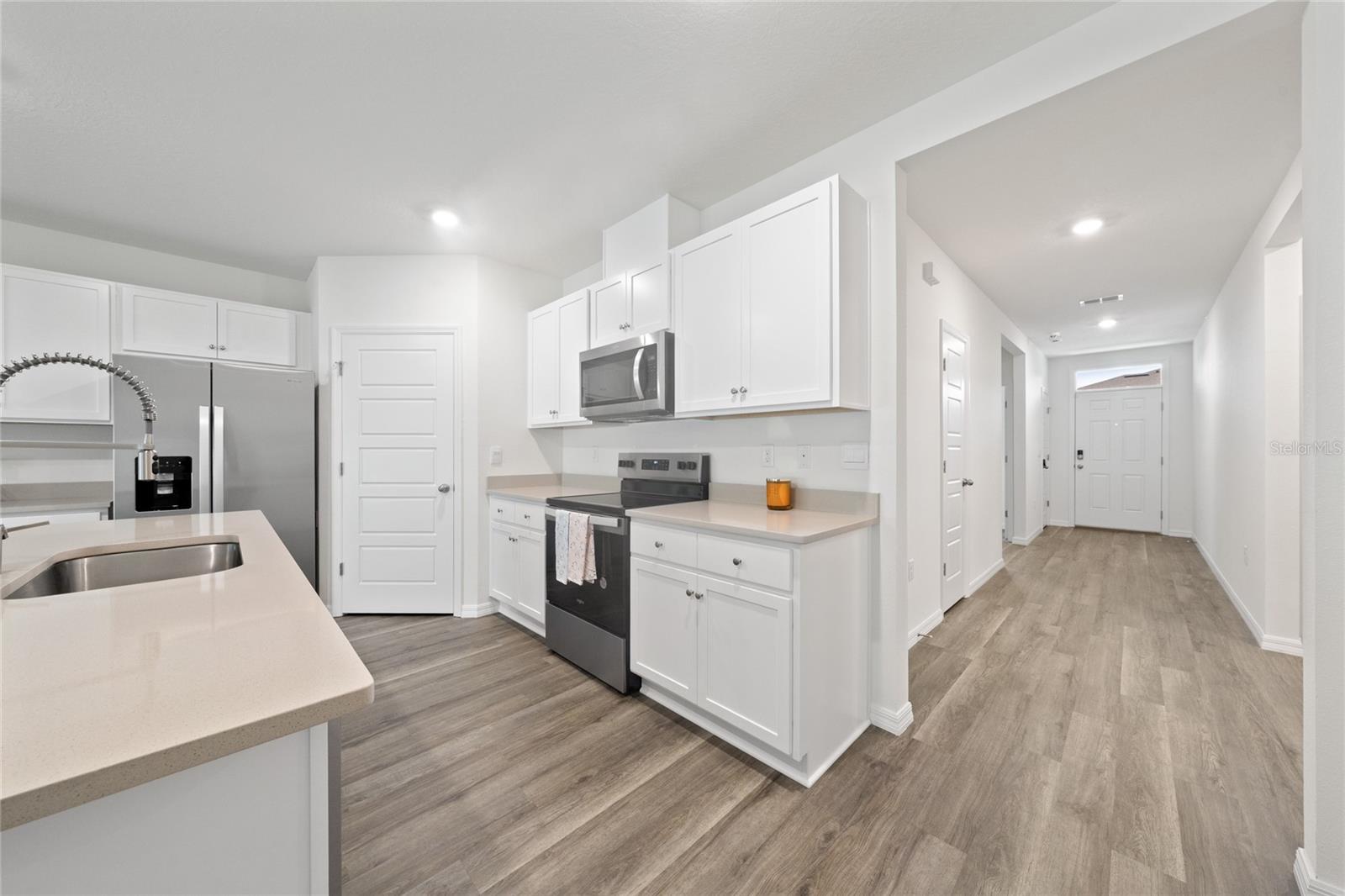 698 Park Place, Davenport, FL 33837