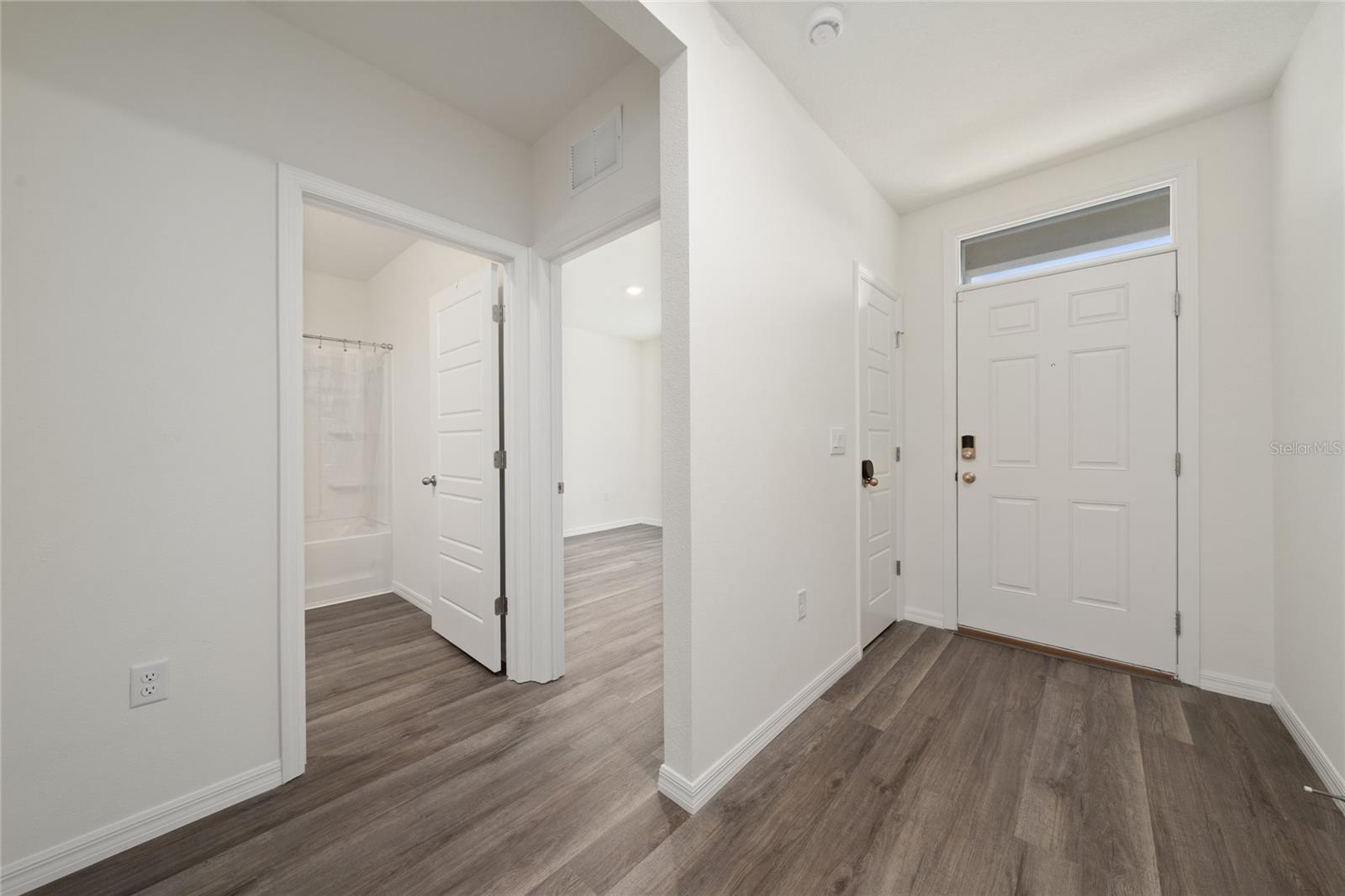 698 Park Place, Davenport, FL 33837