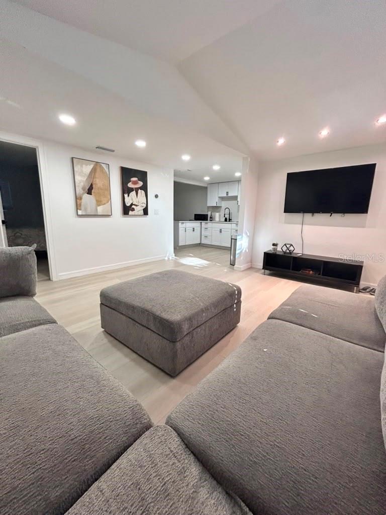 4607 35th, Tampa, FL 33610