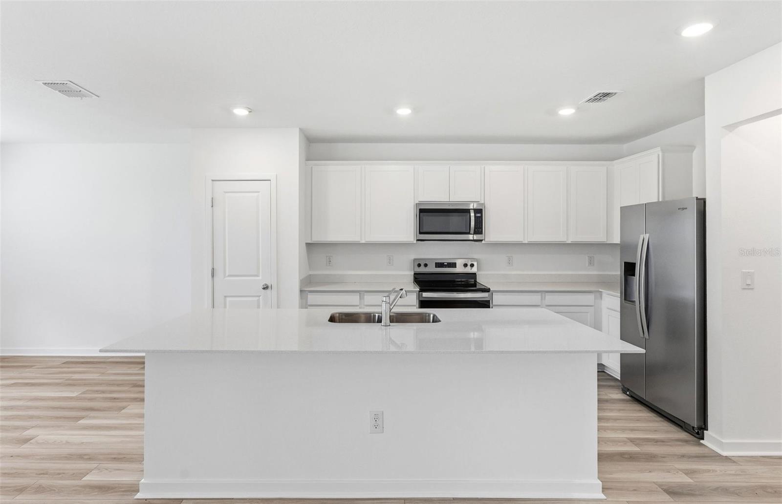 10422 Hidden Banks, Parrish, FL 34219