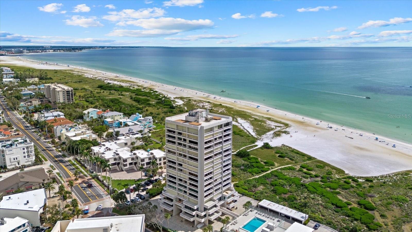 5400 Ocean Unit 17-04, Sarasota, FL 34242