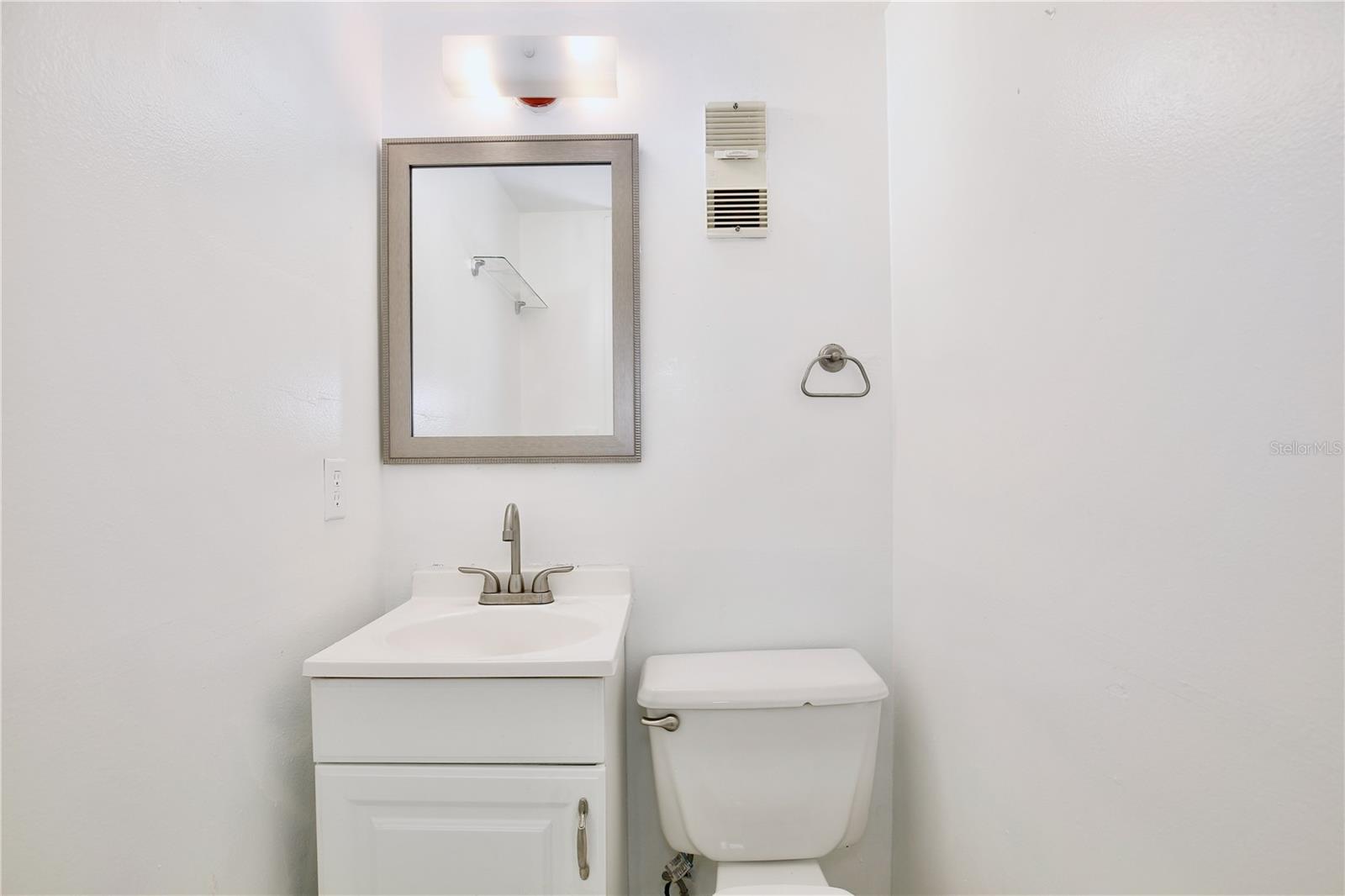 713 Saint Matthew, Altamonte Springs, FL 32714