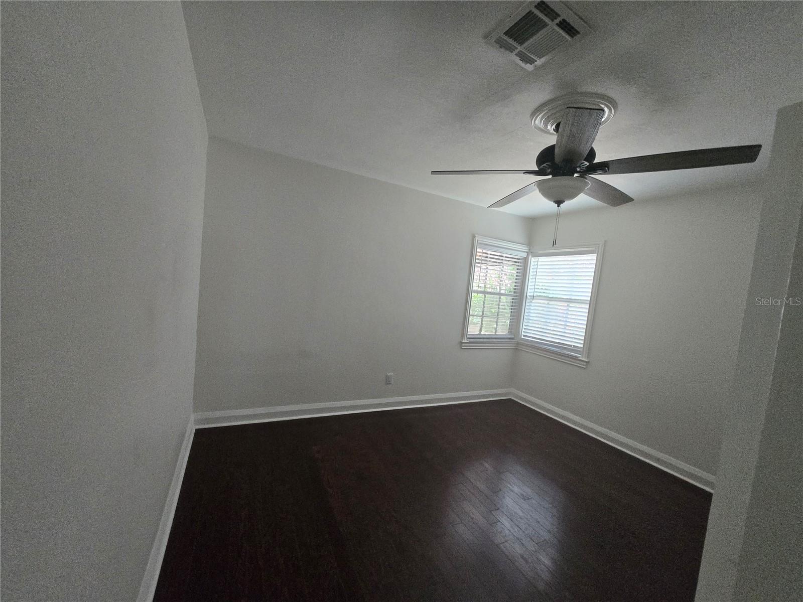 300 Idlewild, Tampa, FL 33604