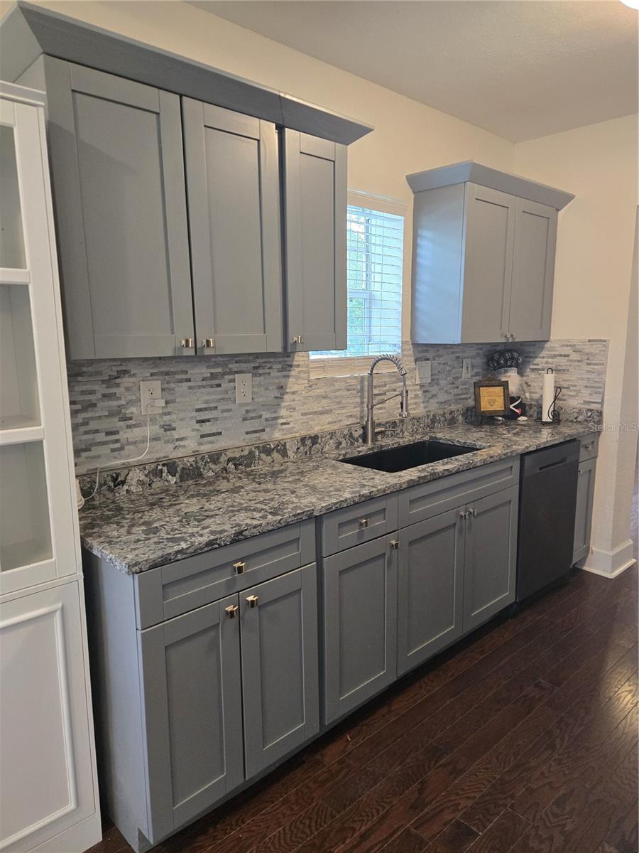 300 Idlewild, Tampa, FL 33604