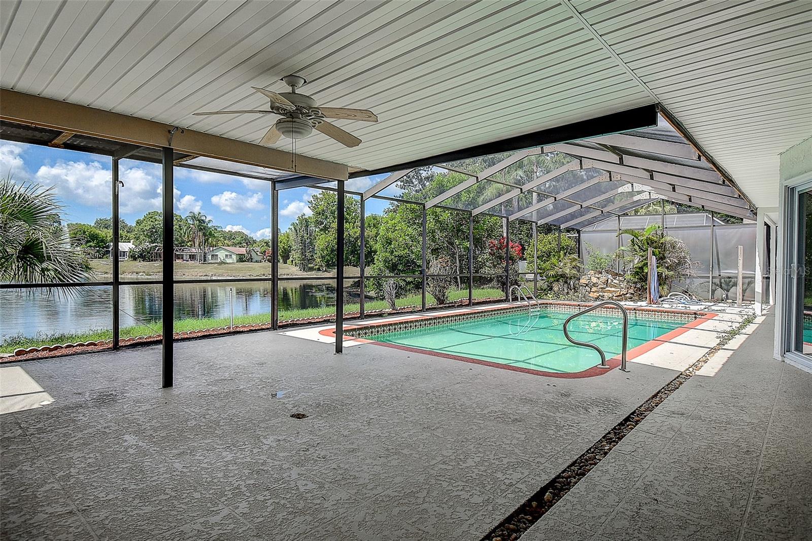 2876 Lake Valencia, Palm Harbor, FL 34684