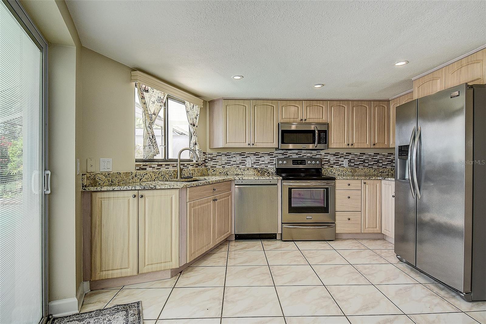 2876 Lake Valencia, Palm Harbor, FL 34684