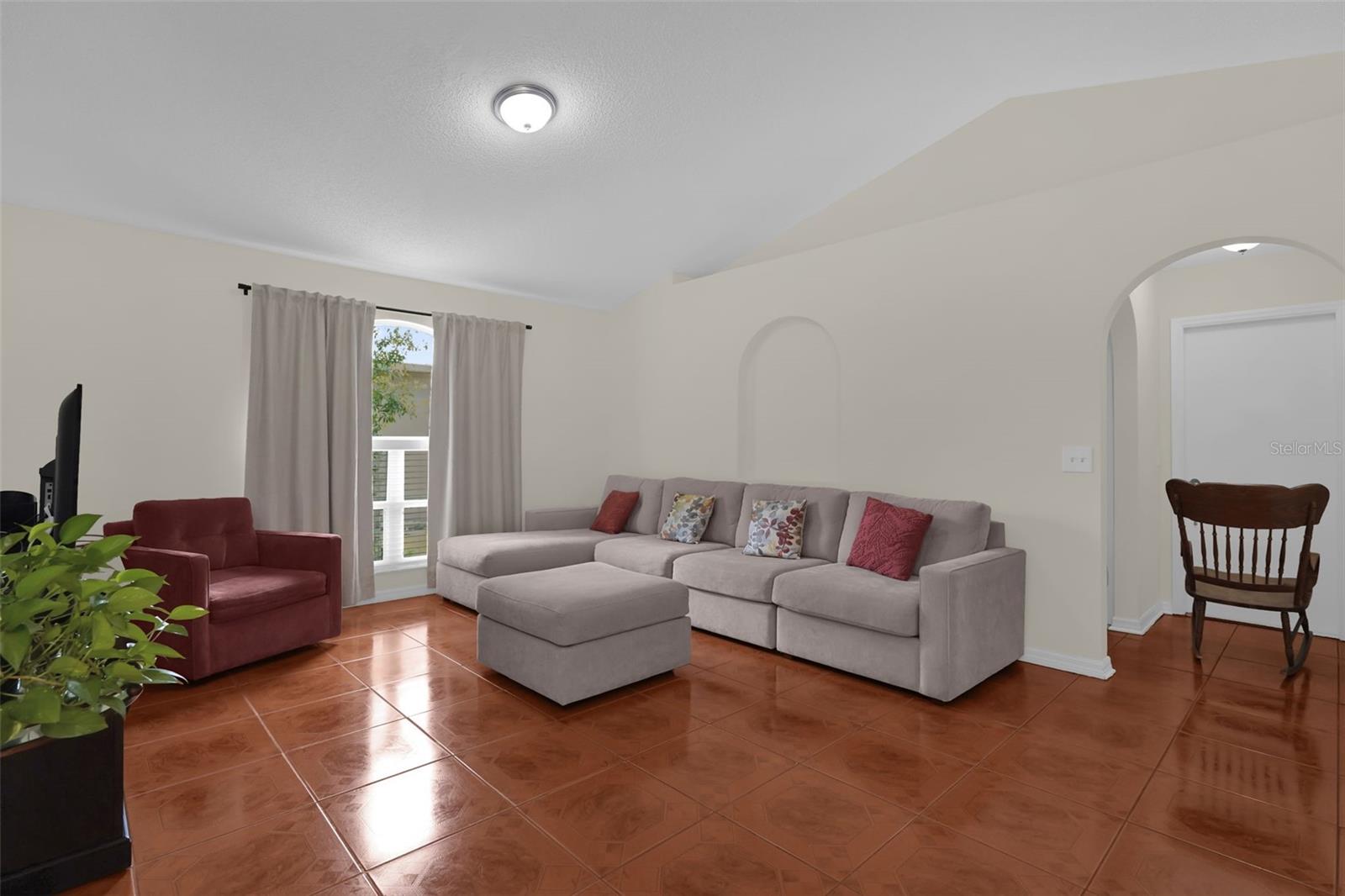 762 Toulon, Kissimmee, FL 34759