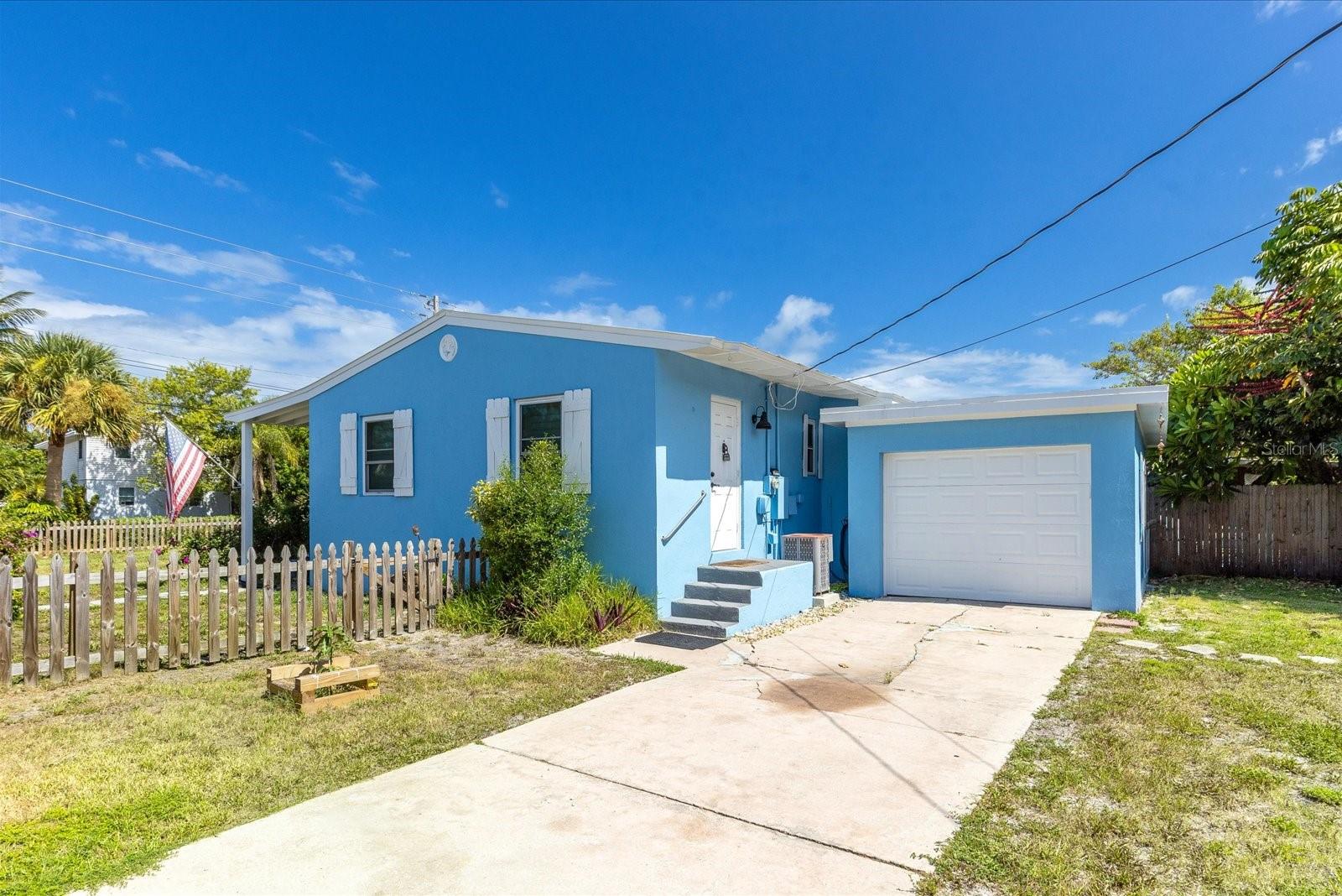 301 Granada, Fort Pierce, FL 34949