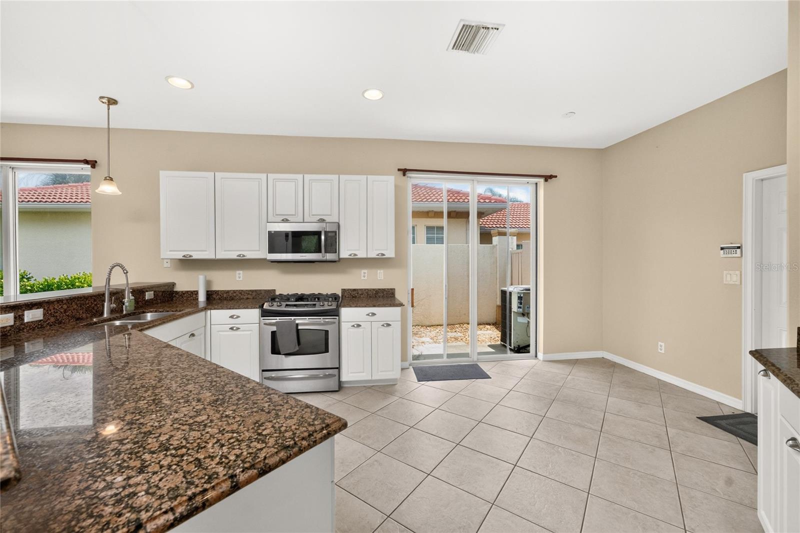 246 Mestre, North Venice, FL 34275