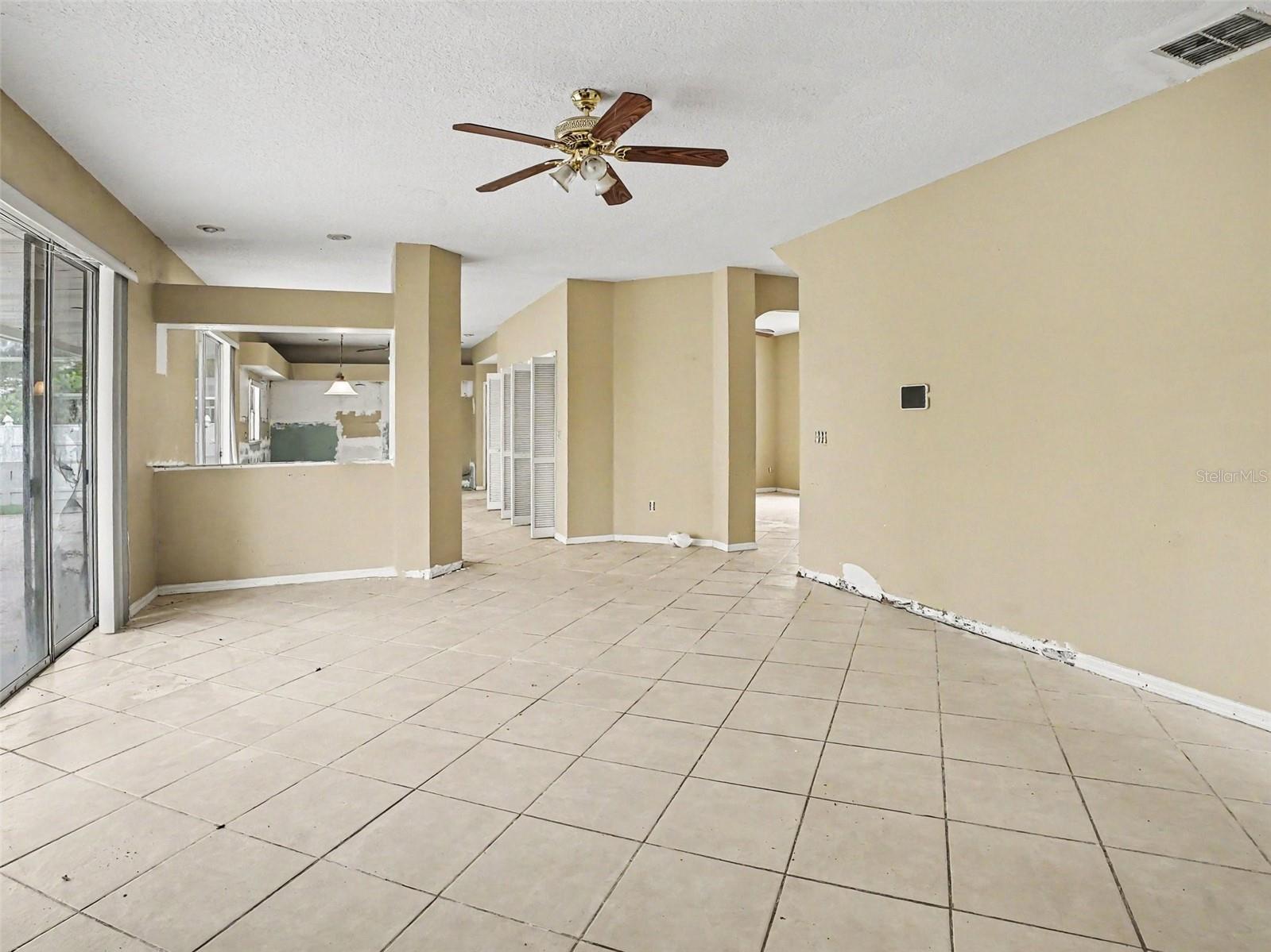 1268 Foxforrest, Apopka, FL 32712