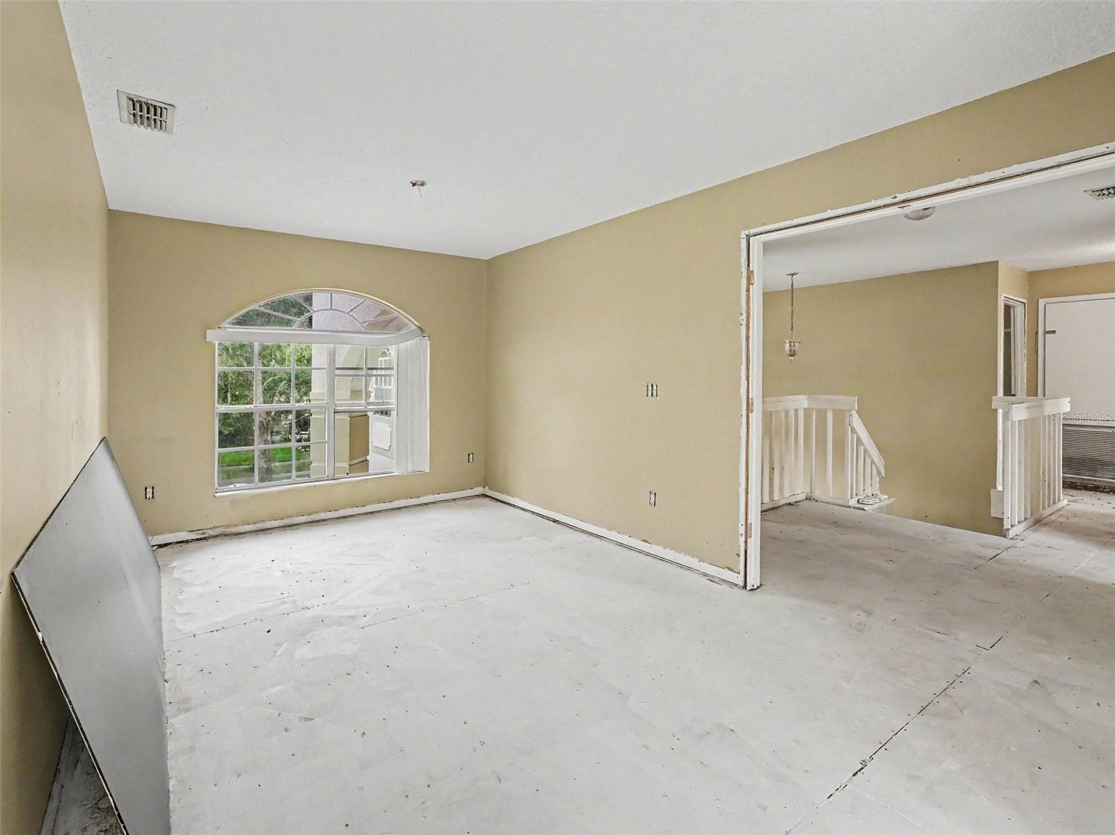 1268 Foxforrest, Apopka, FL 32712