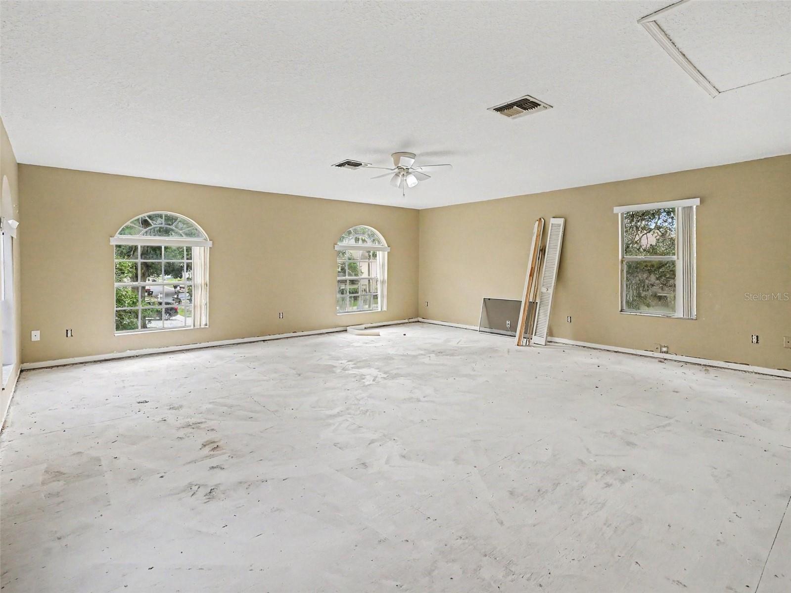 1268 Foxforrest, Apopka, FL 32712
