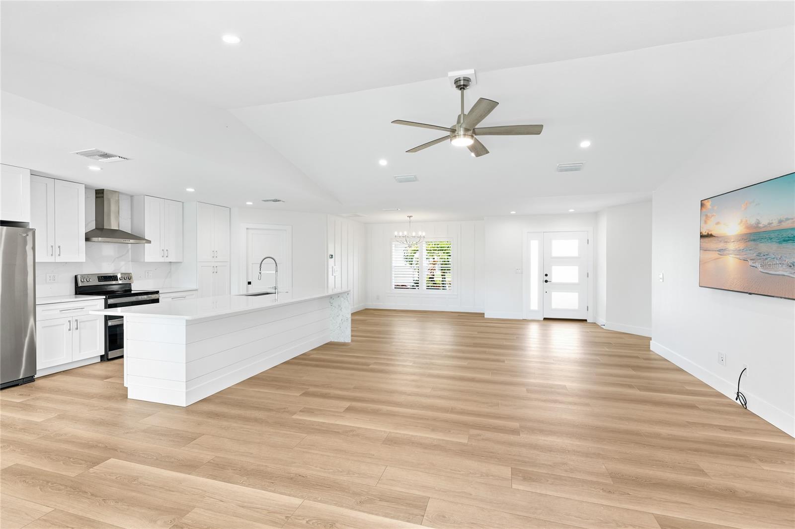 206 73rd, Bradenton, FL 34209