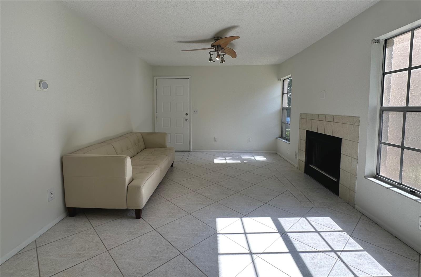3004 Bonaventure Unit 102, Palm Harbor, FL 34684