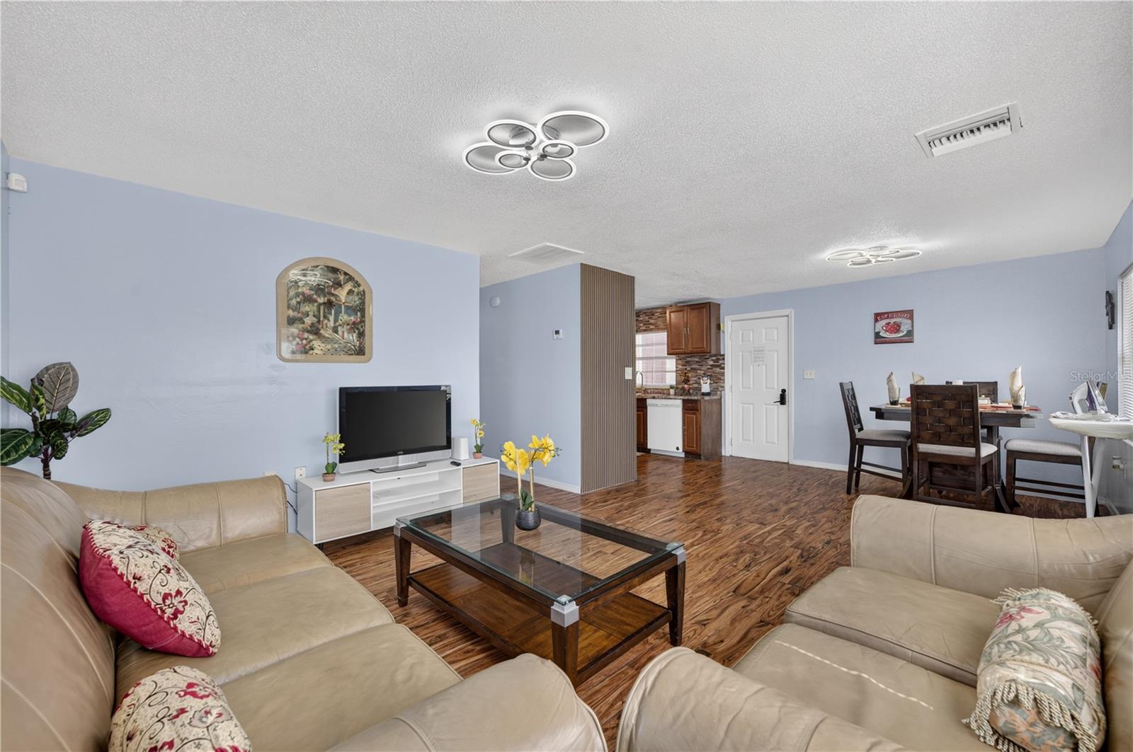 1241 Deerock, Orlando, FL 32811