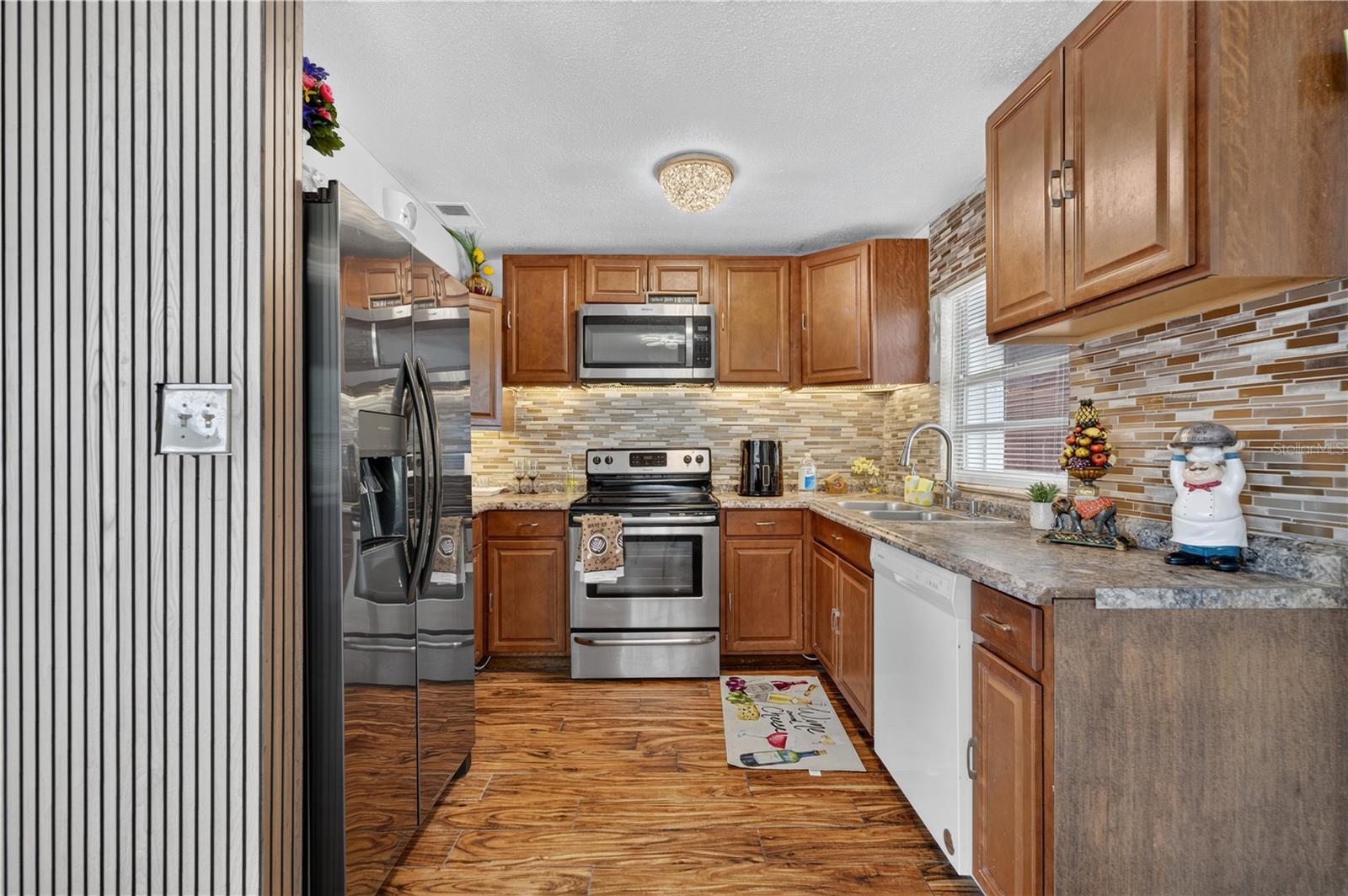 1241 Deerock, Orlando, FL 32811