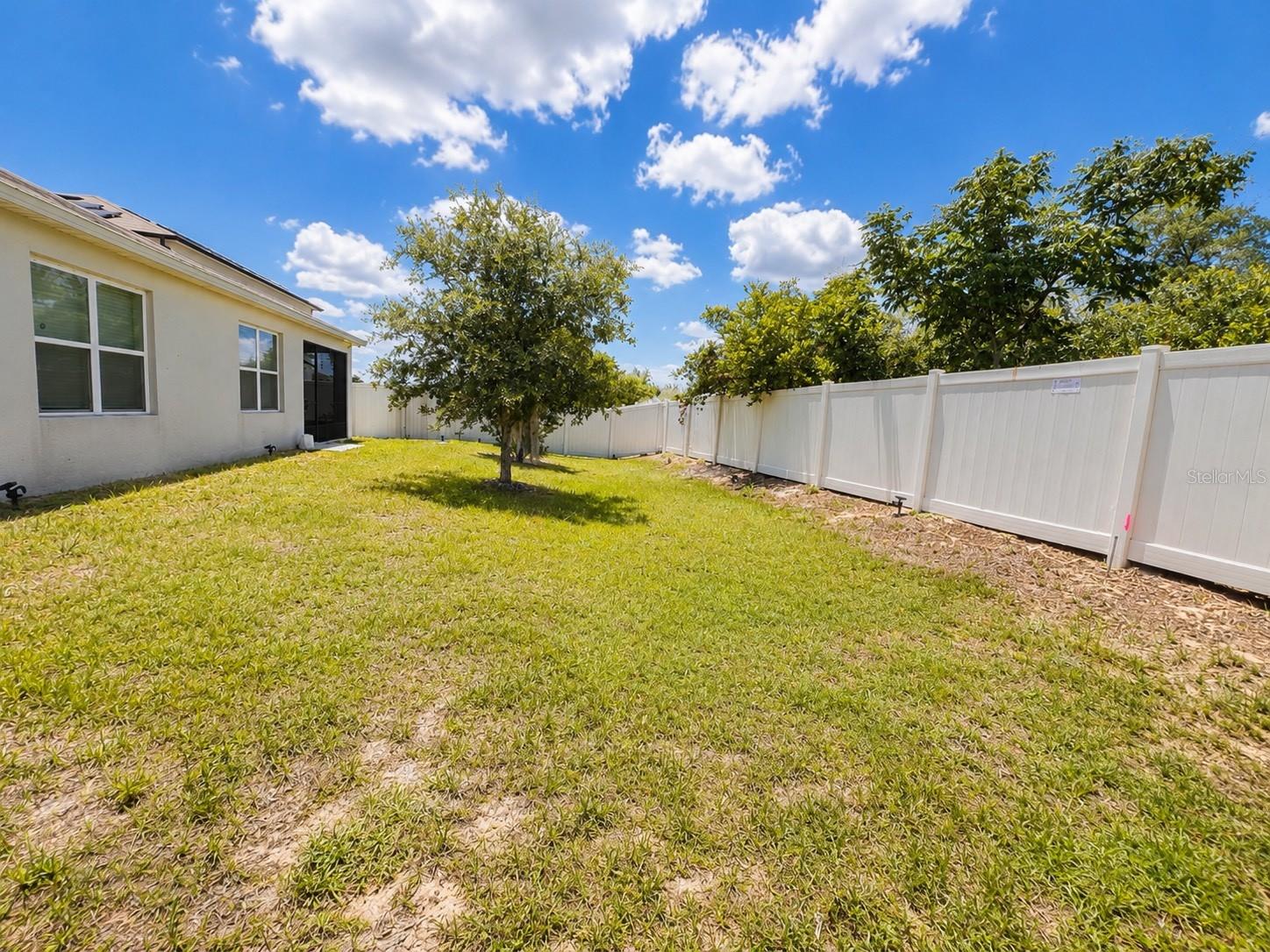 157 Henry Stevens, Haines City, FL 33844