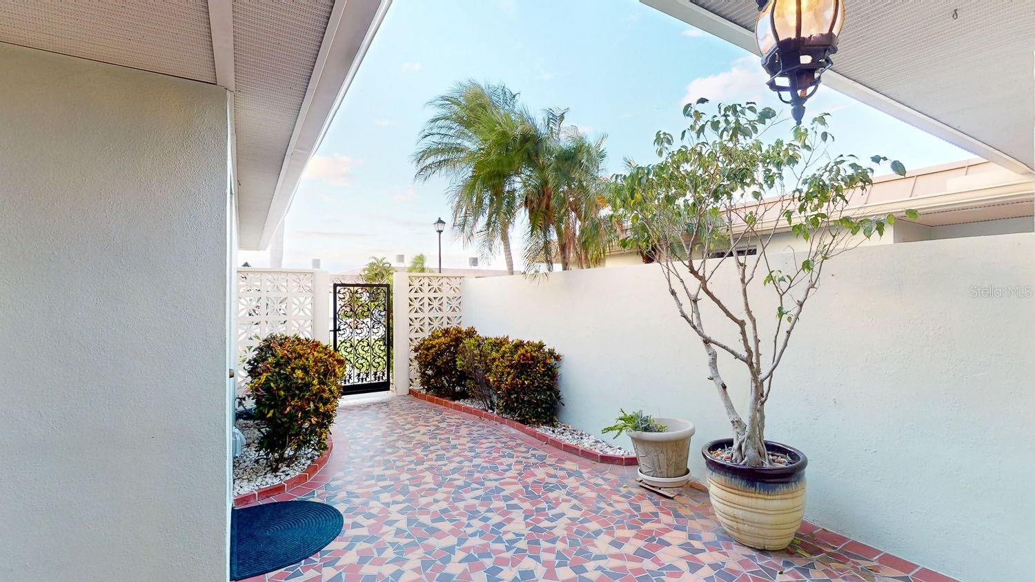 636 Boca Ciega Point, St Petersburg, FL 33708
