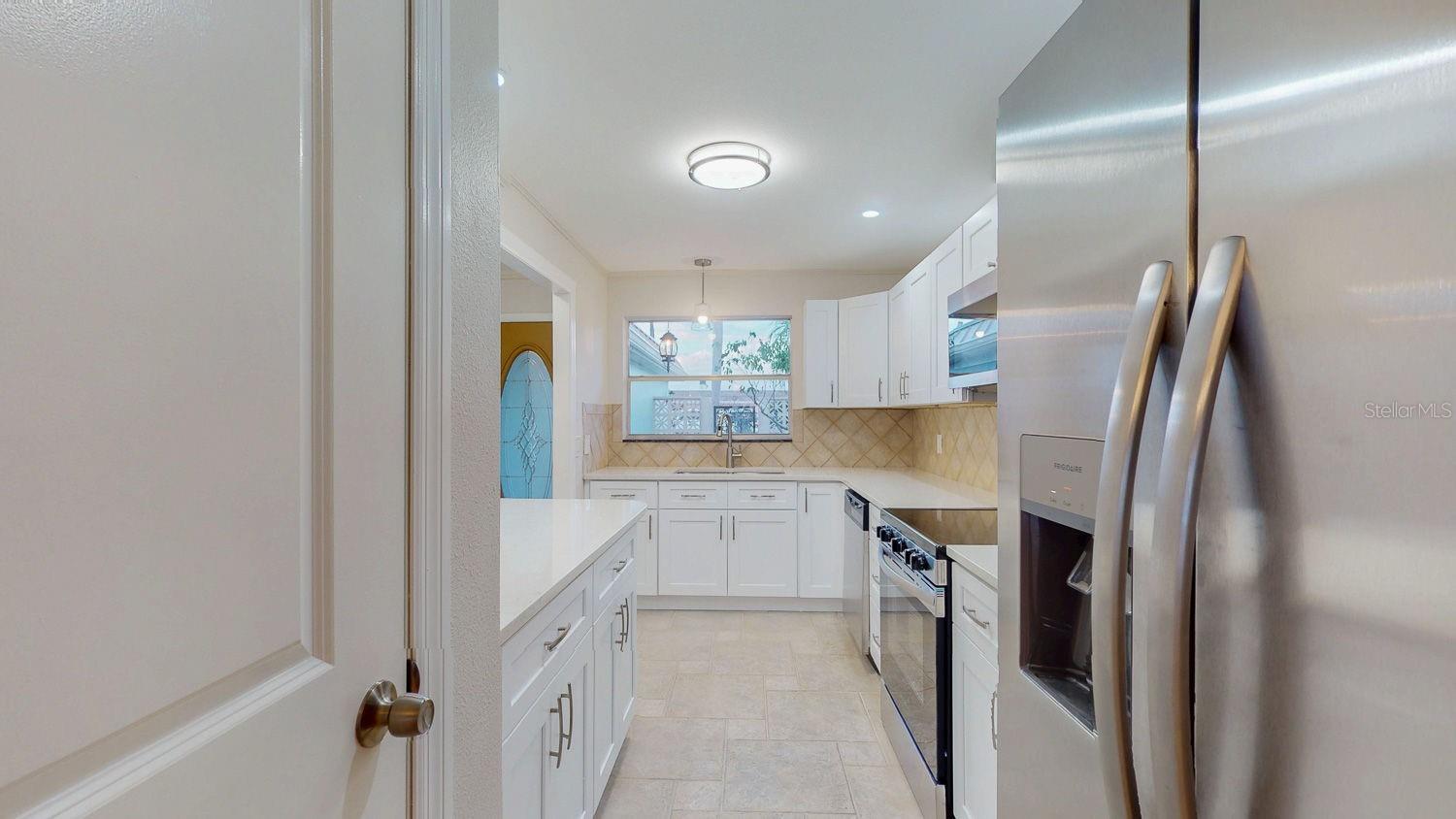 636 Boca Ciega Point, St Petersburg, FL 33708